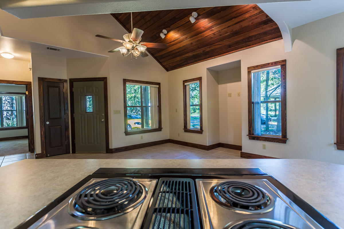 T S MITCHNERS ADD - Residential Lease