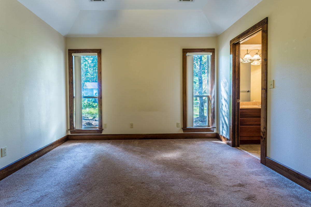 T S MITCHNERS ADD - Residential Lease