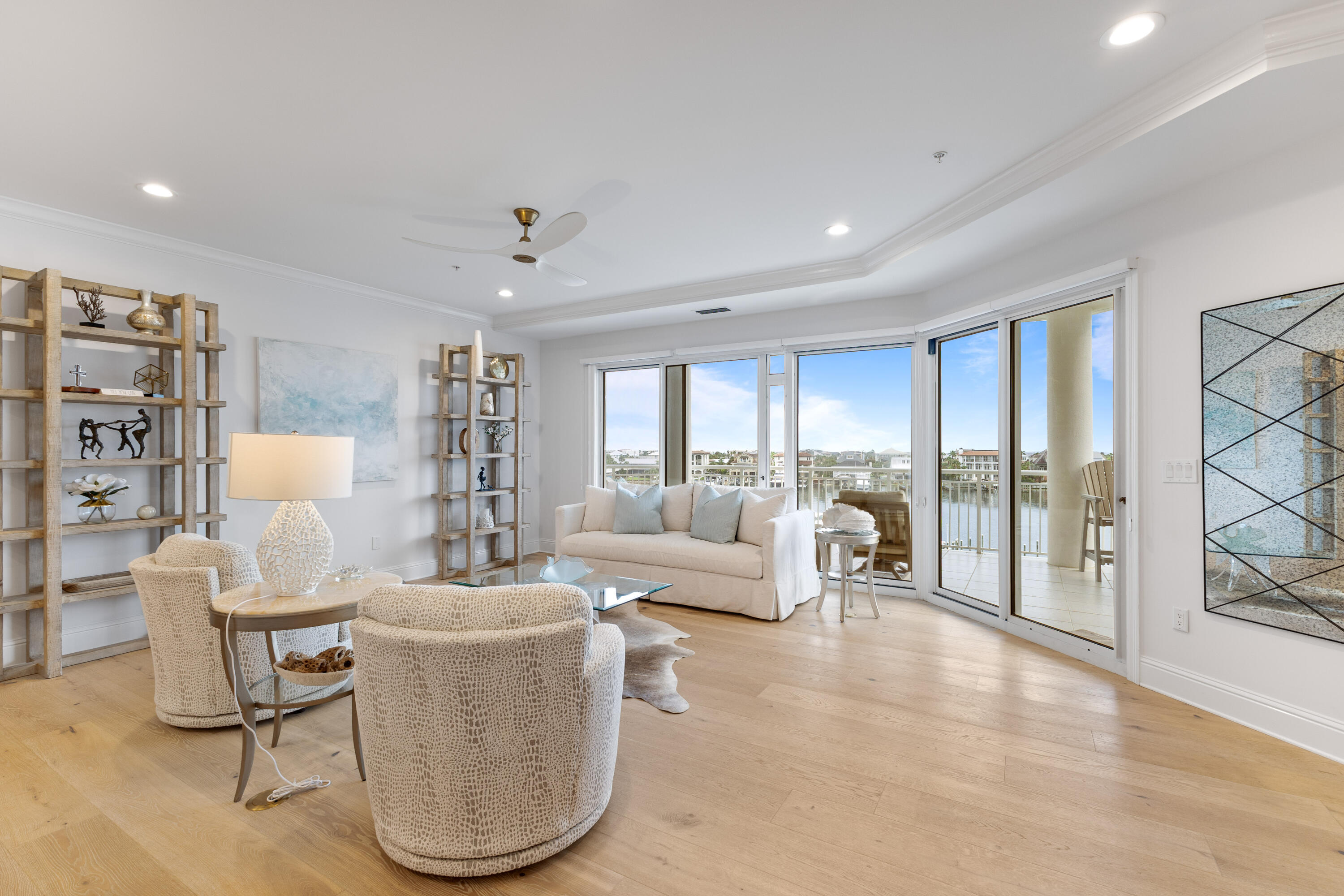 GRAND HARBOR - Residential