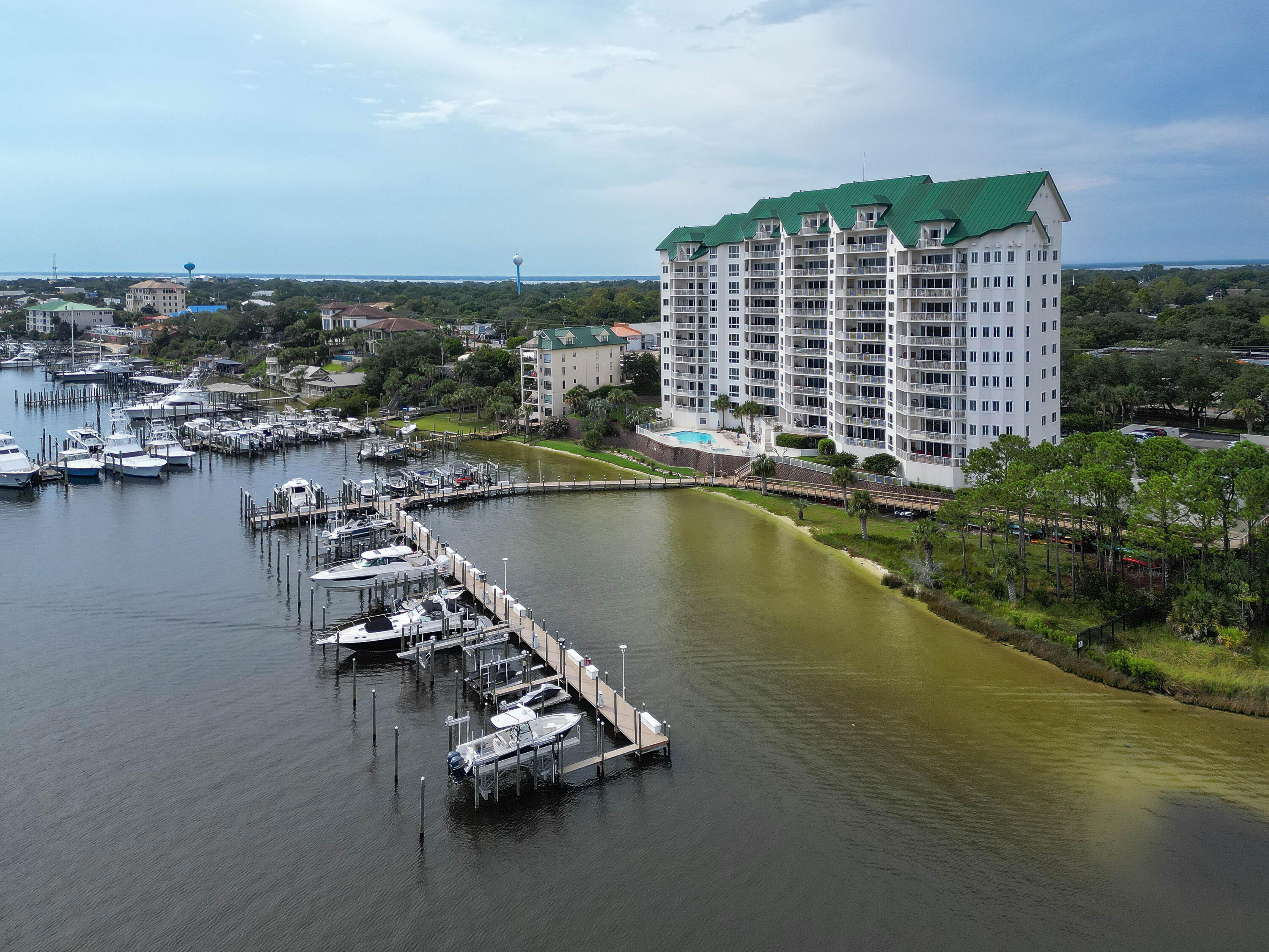 GRAND HARBOR - Residential