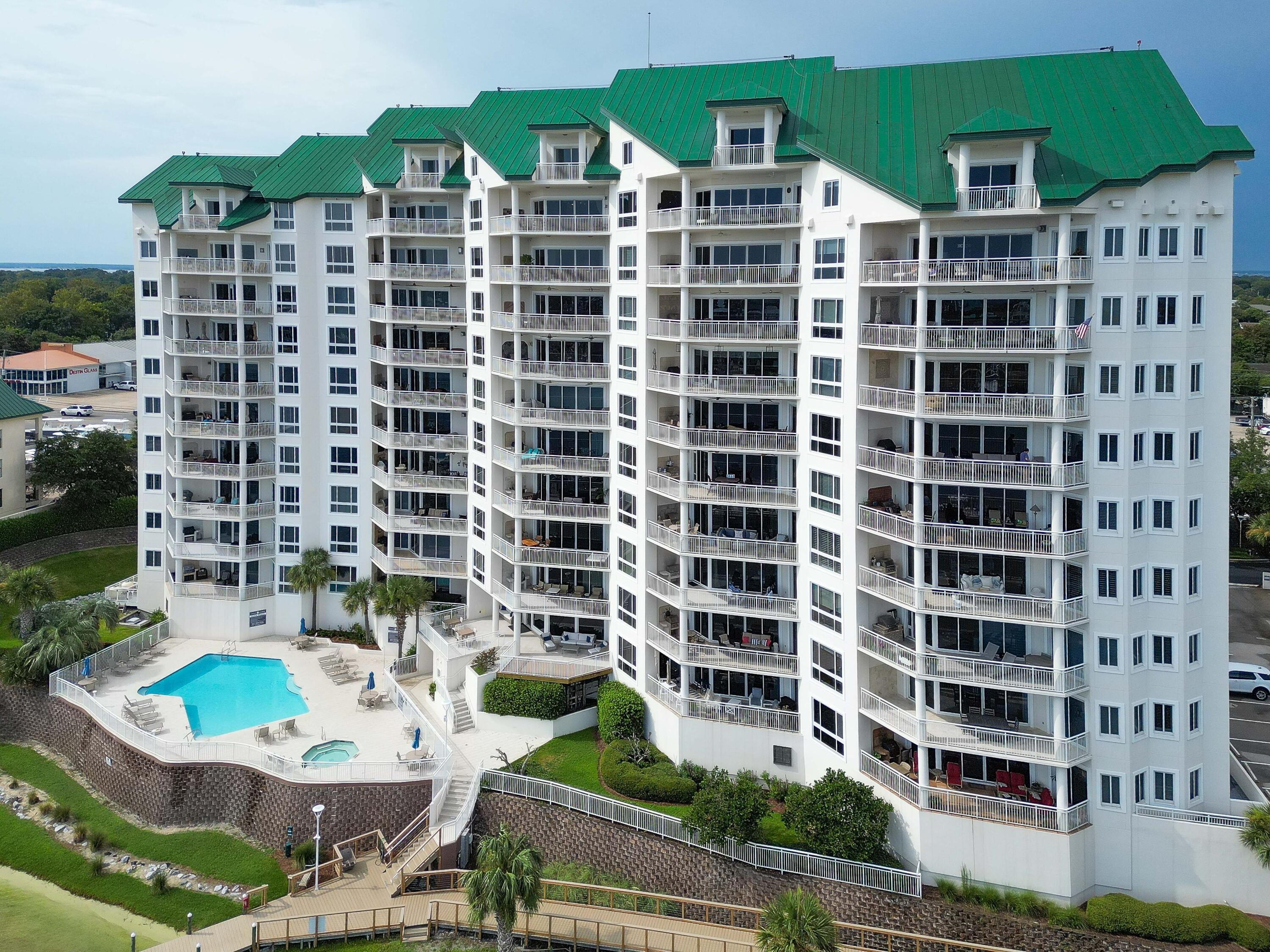 GRAND HARBOR - Residential
