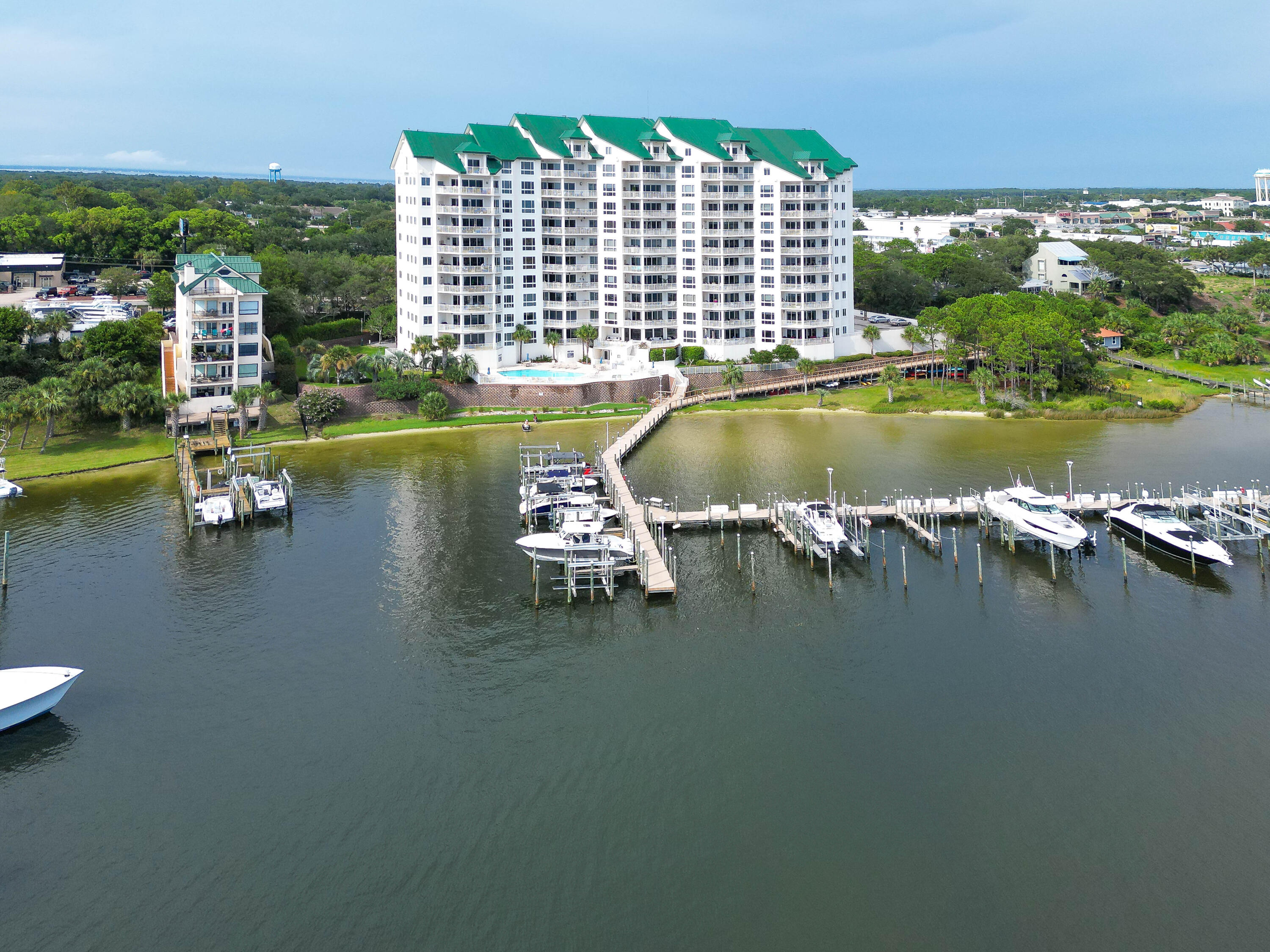 GRAND HARBOR - Residential