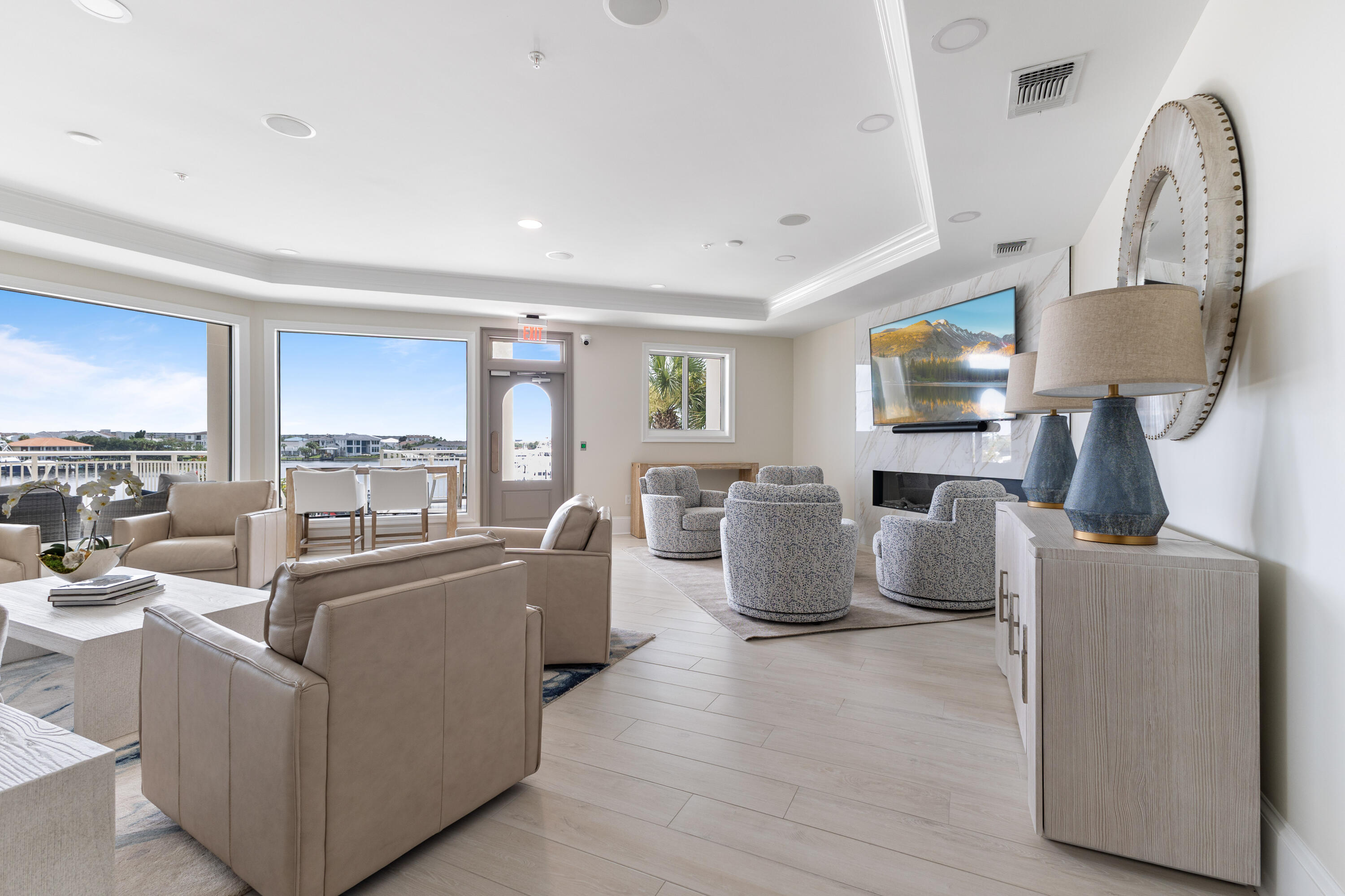 GRAND HARBOR - Residential