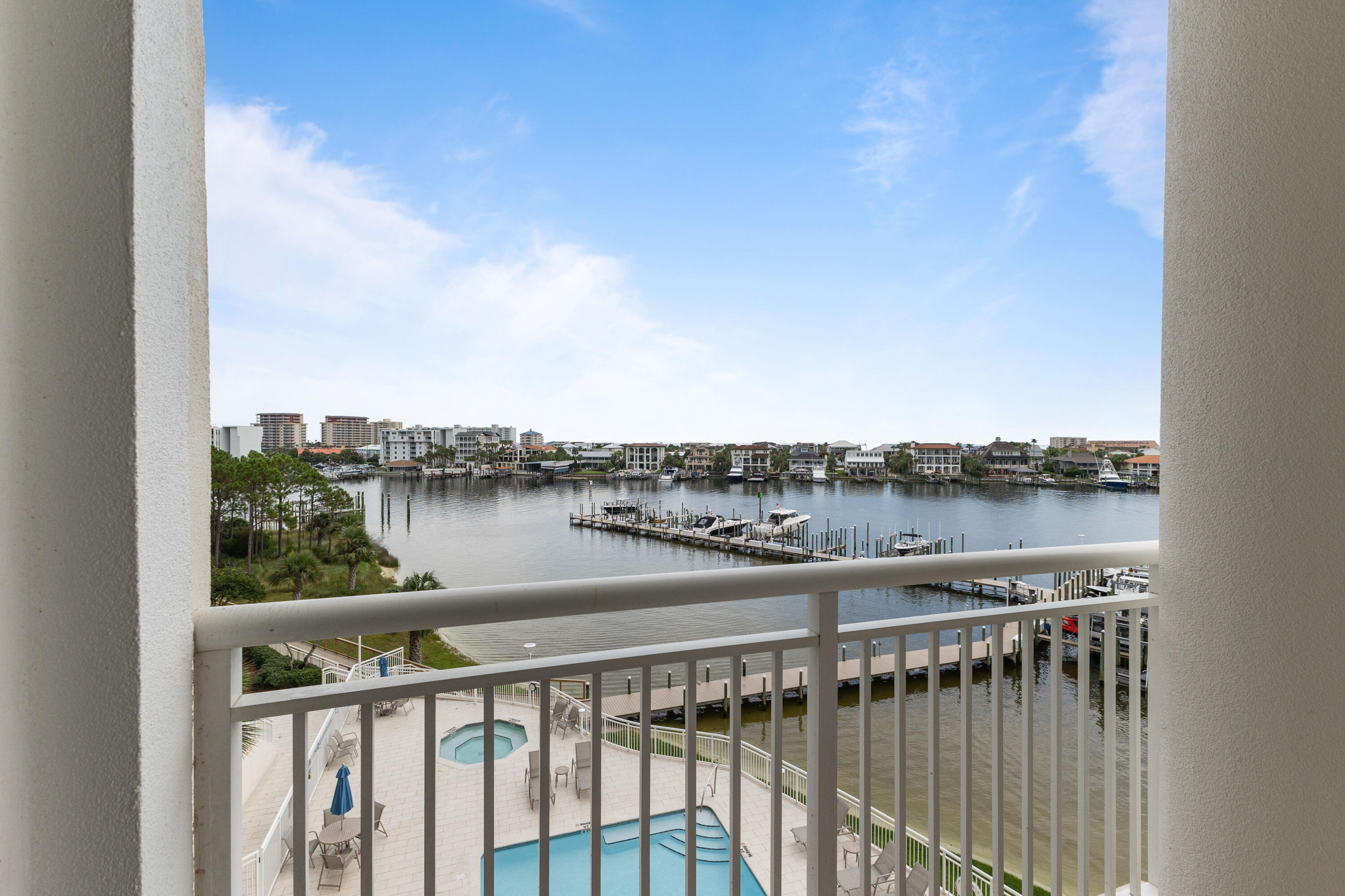 GRAND HARBOR - Residential