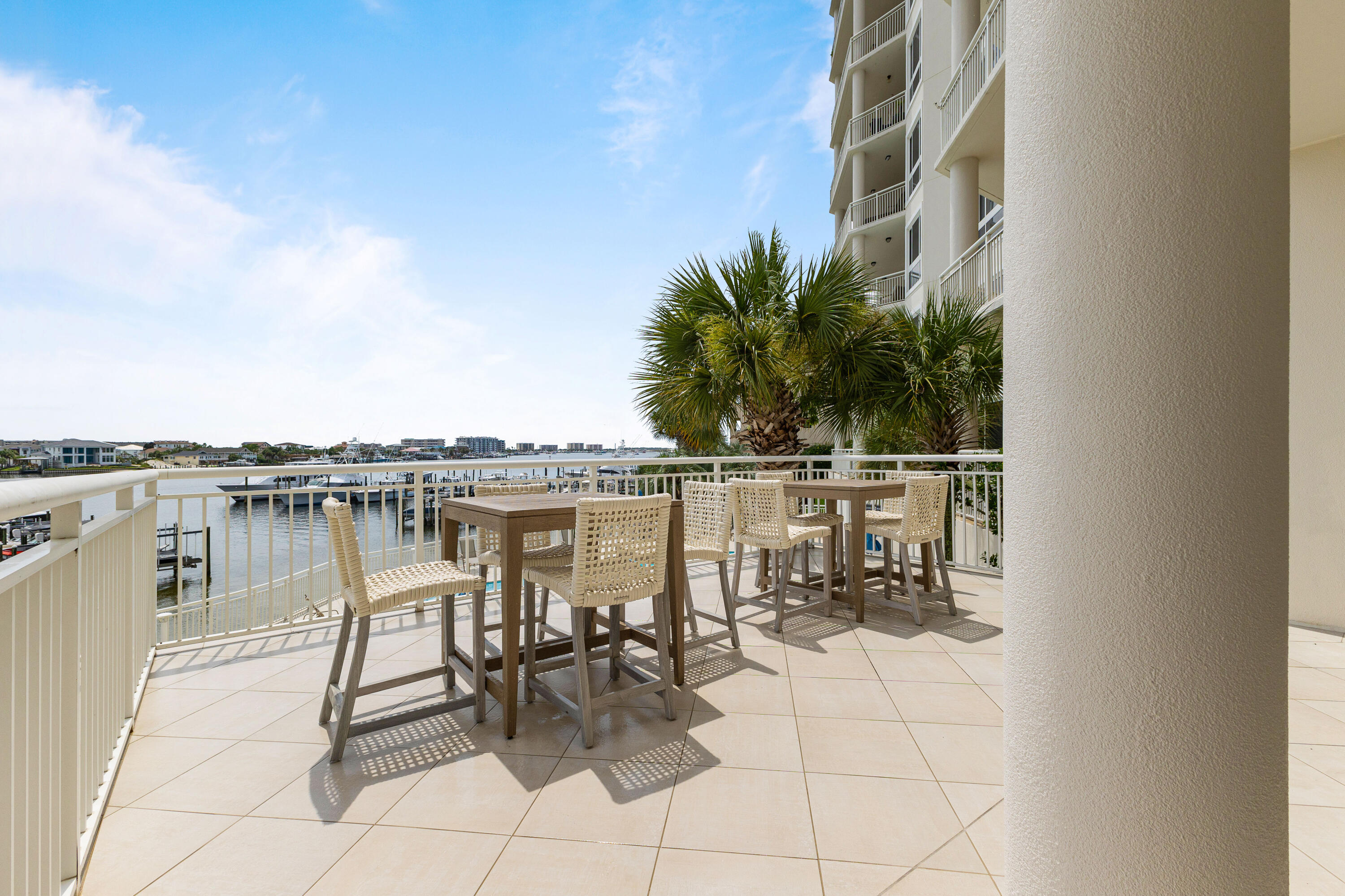 GRAND HARBOR - Residential
