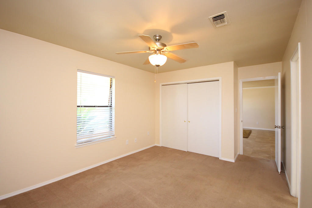 OAKLAND HEIGHTS 2ND ADDN - Residential Lease