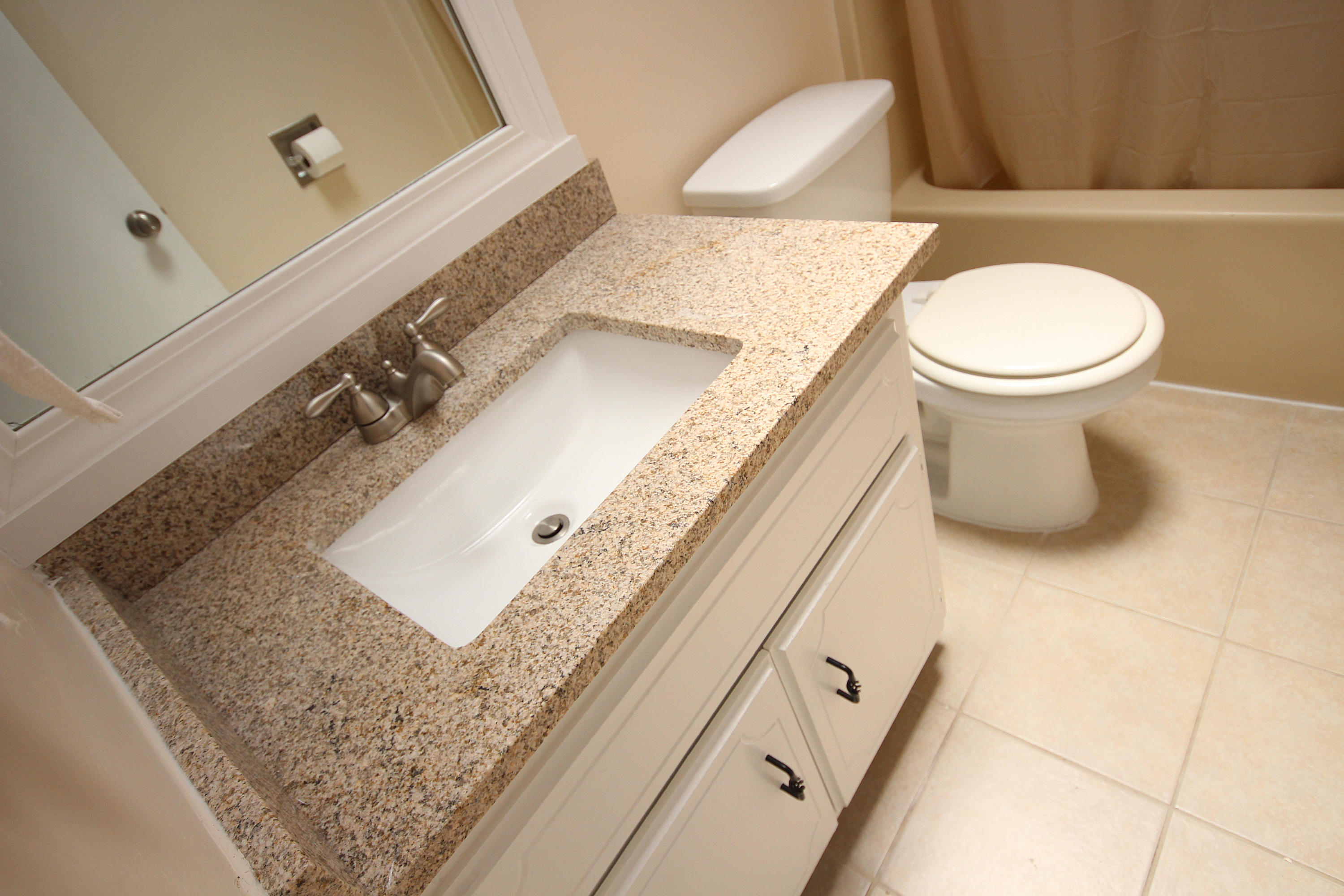 OAKLAND HEIGHTS 2ND ADDN - Residential Lease