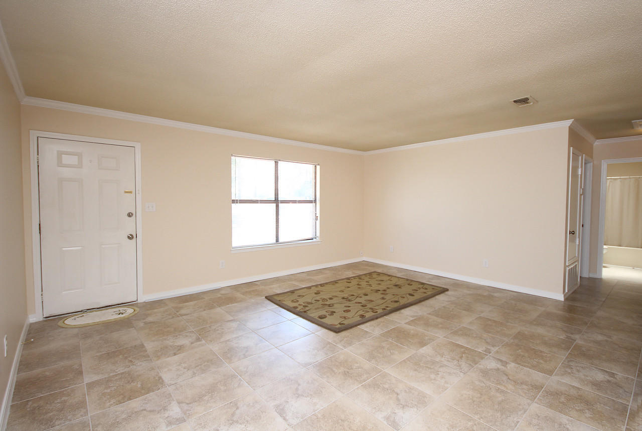 OAKLAND HEIGHTS 2ND ADDN - Residential Lease