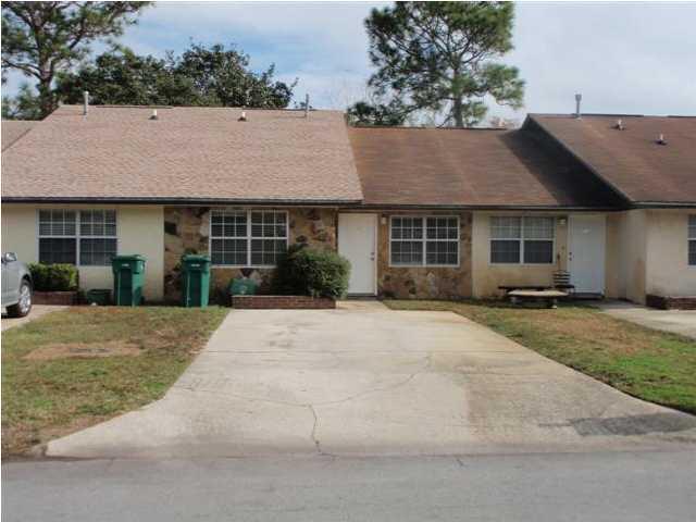 Well maintained duplex centrally located in Fort Walton Beach. New carpet, new flooring, new paint throughout. 2 bed 2 full baths with new fixtures.  Large driveway. Washer/dryer hookup inside the large laundry room. Lots of storage. Owner will consider pets with $250 non-refundable pet fee. Owner will also consider roommates. No smoking.