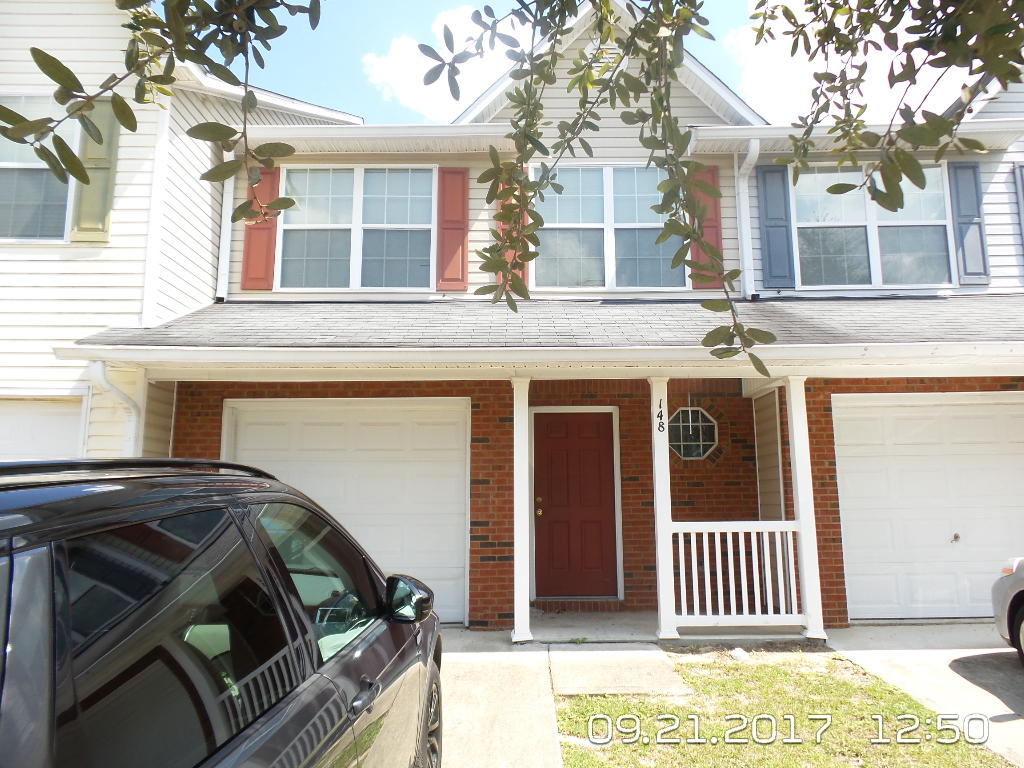 ROLLING PINES - Residential Lease