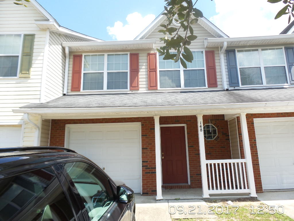 ROLLING PINES - Residential Lease