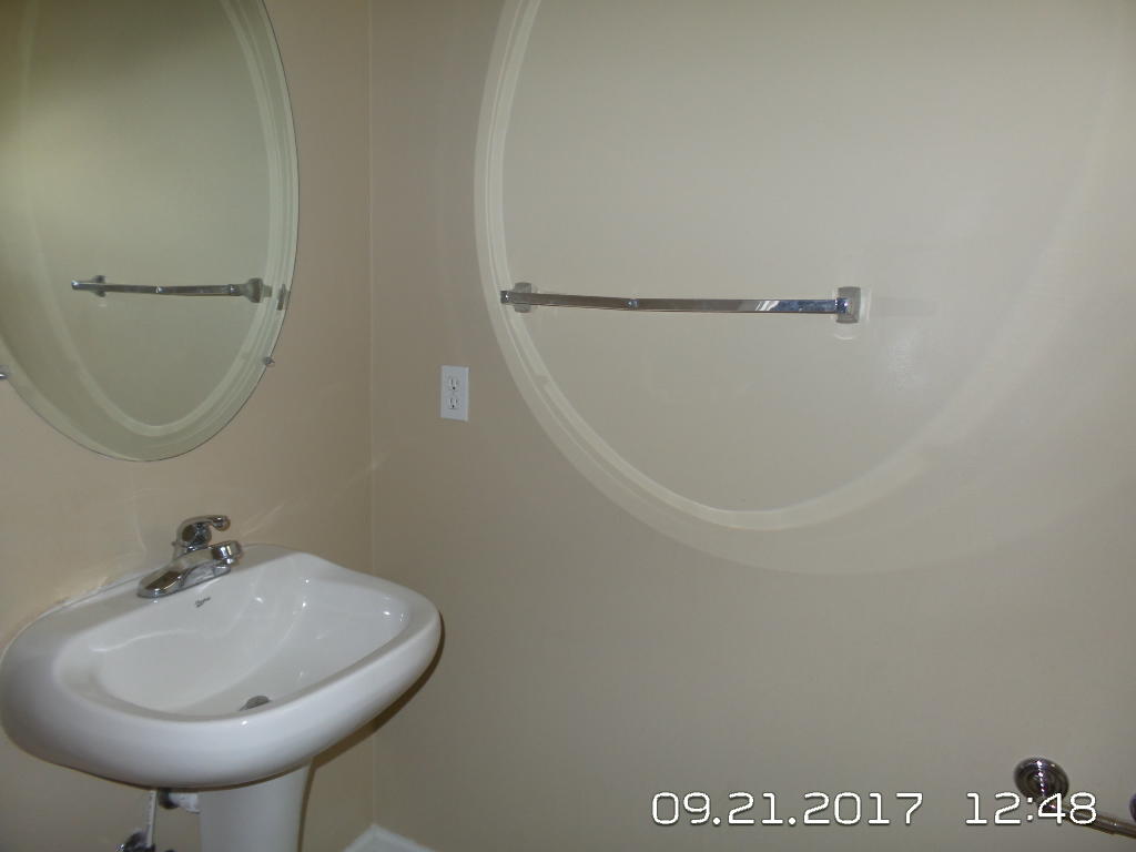 ROLLING PINES - Residential Lease