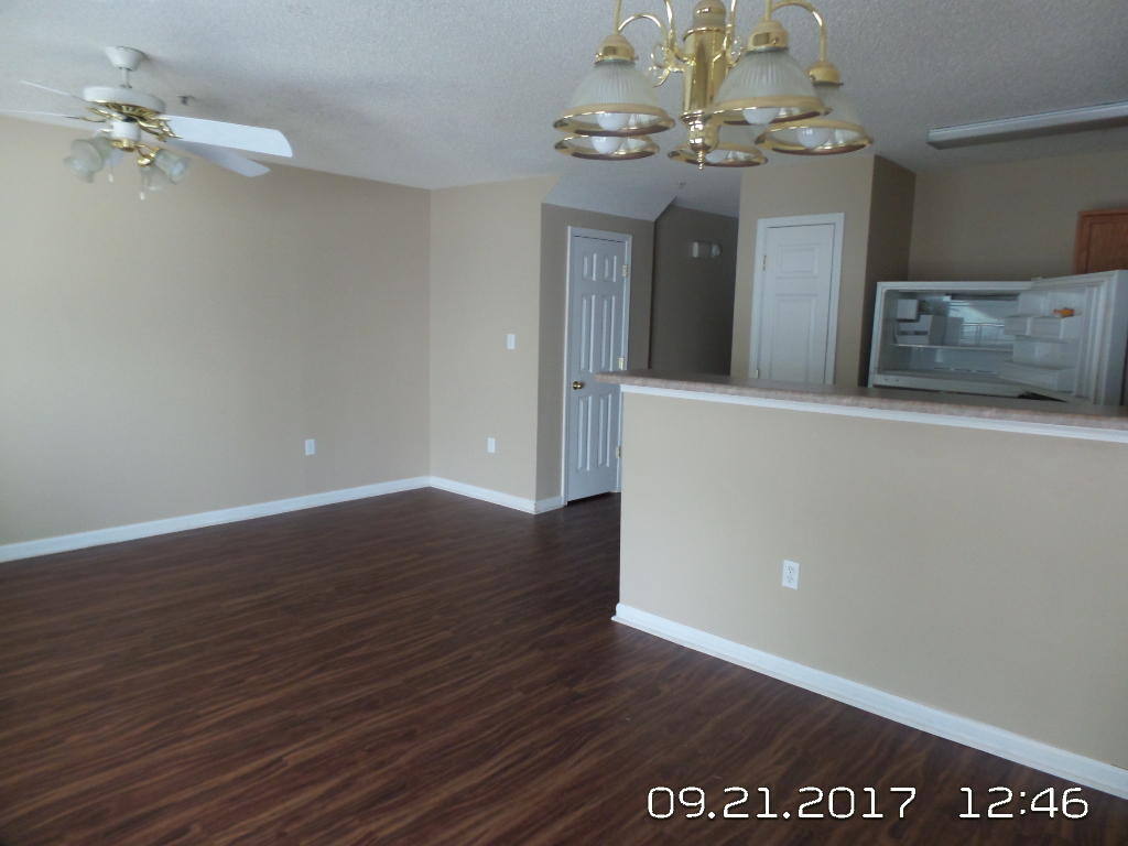 ROLLING PINES - Residential Lease