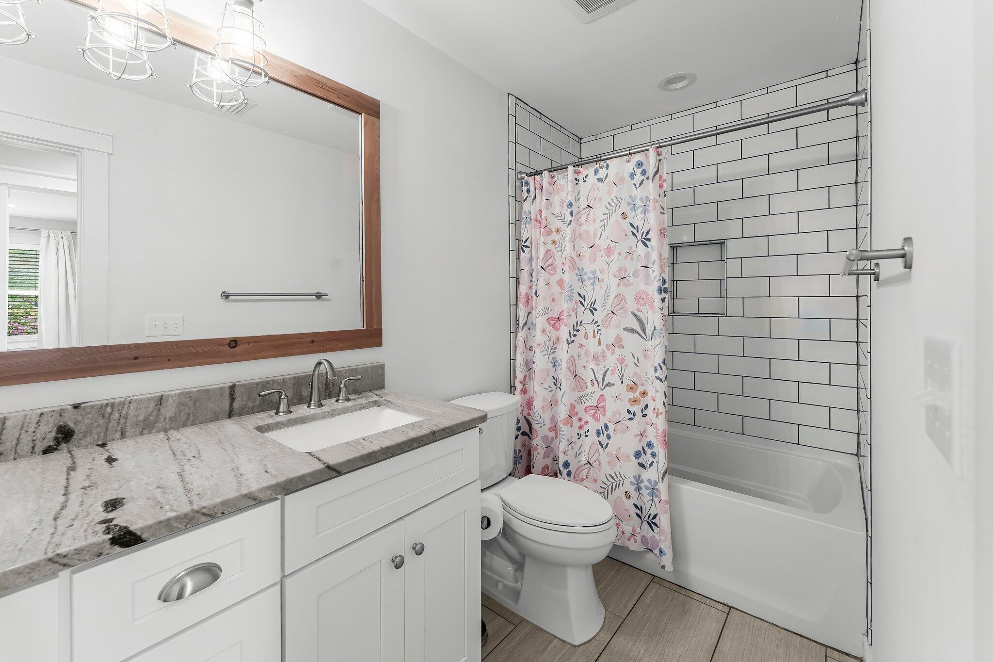 PALM ESTATES UNIT 2 - Residential