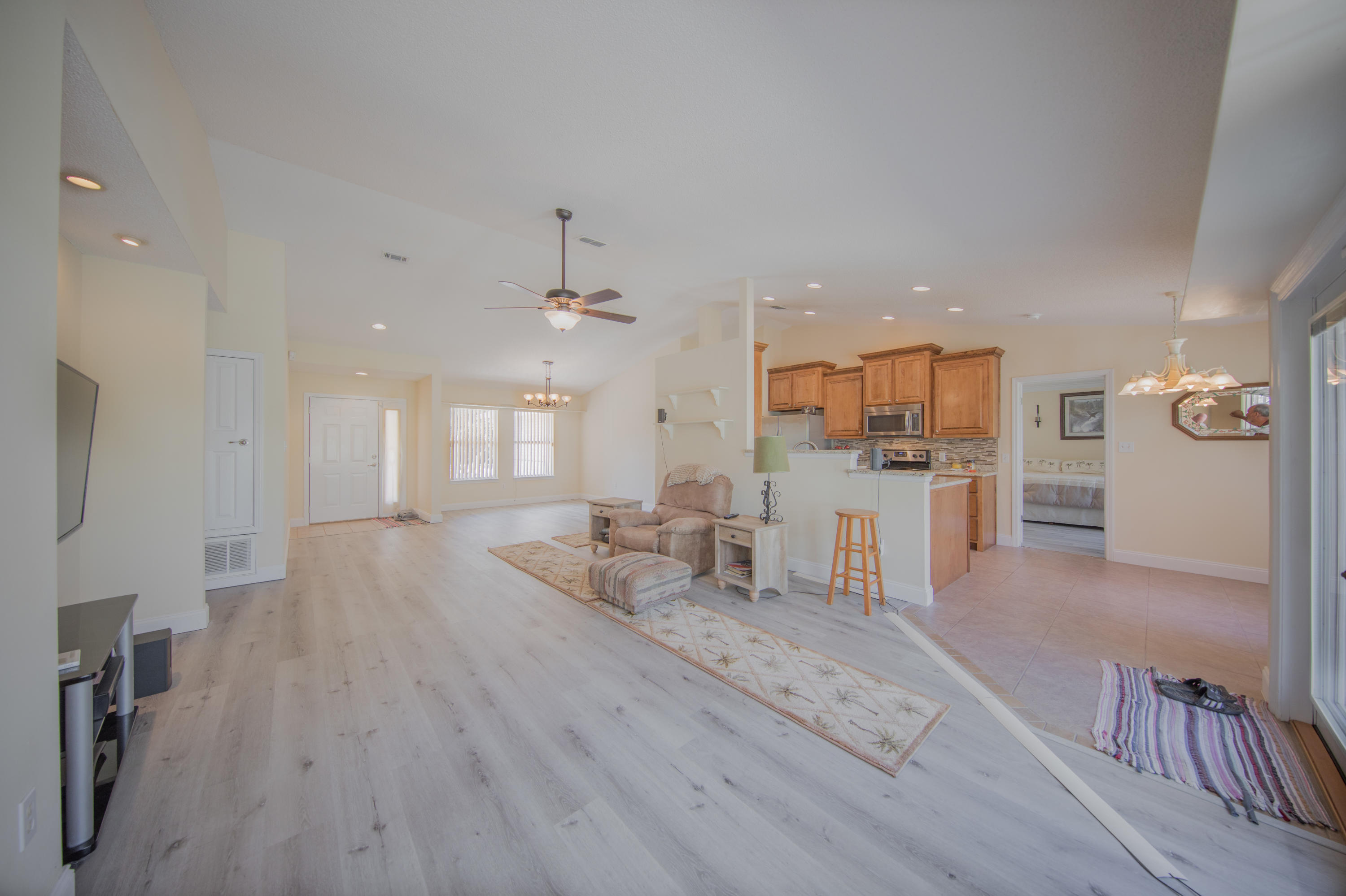 HOLLEY BY THE SEA - Residential