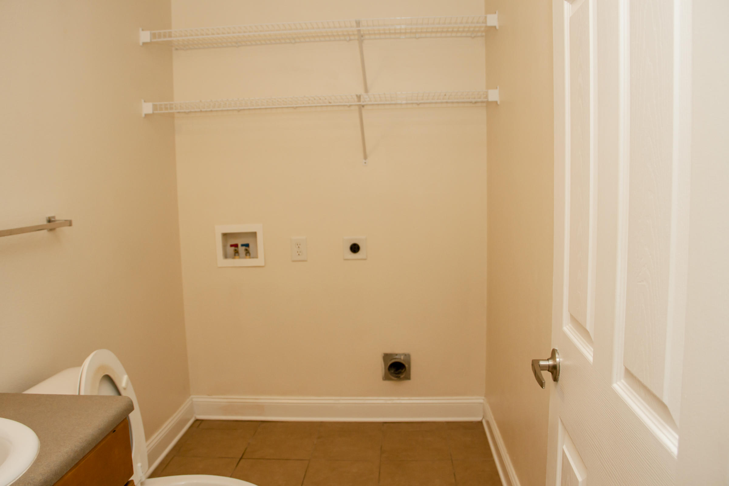 EAGLES LANDING S/D - Residential Lease