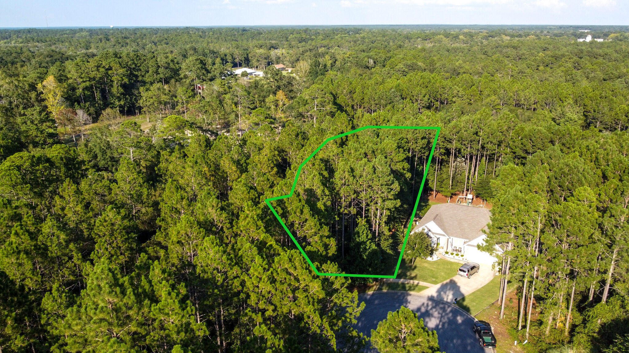 HAMMOCK BAY - Land