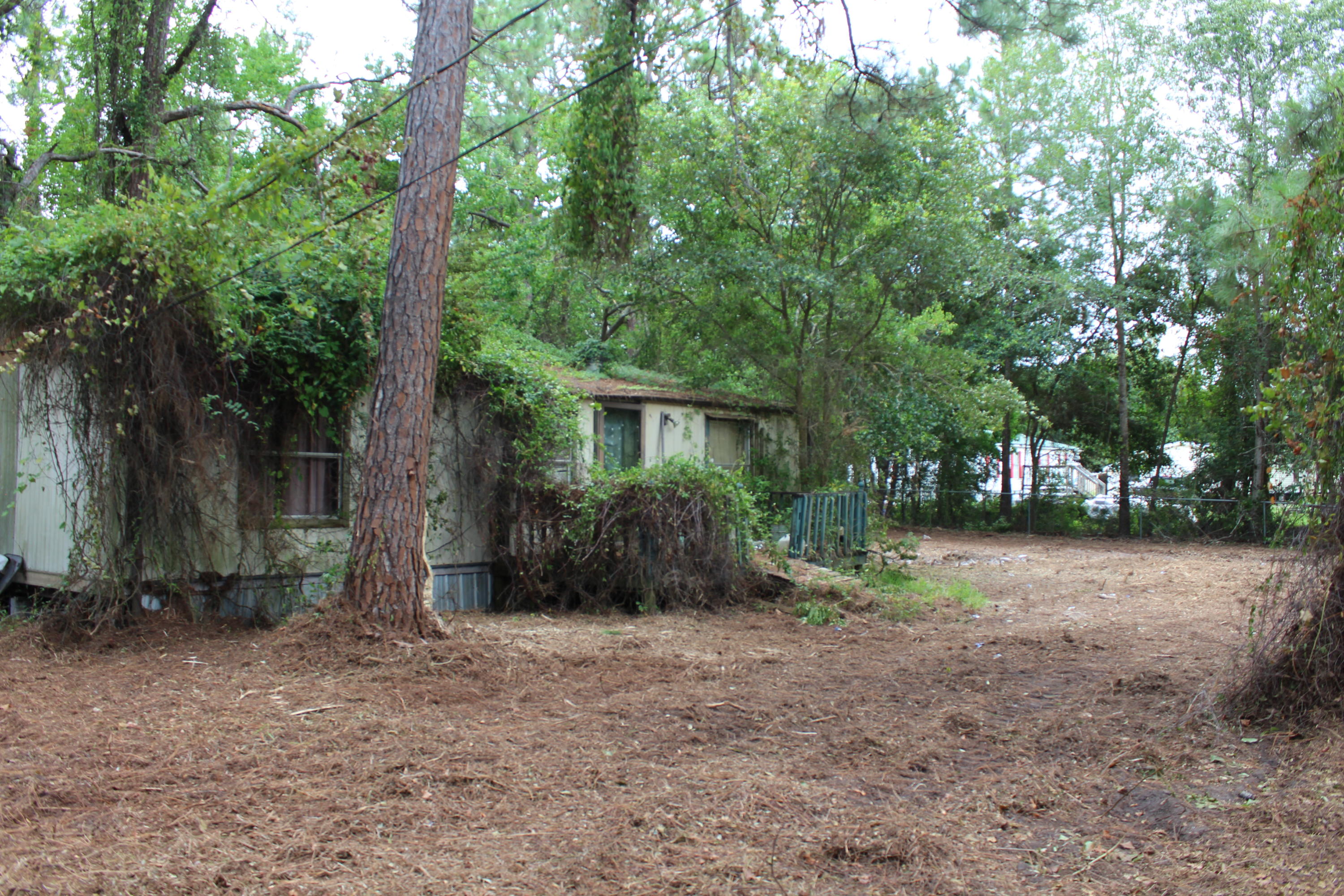 SEROSA ESTATES - Land