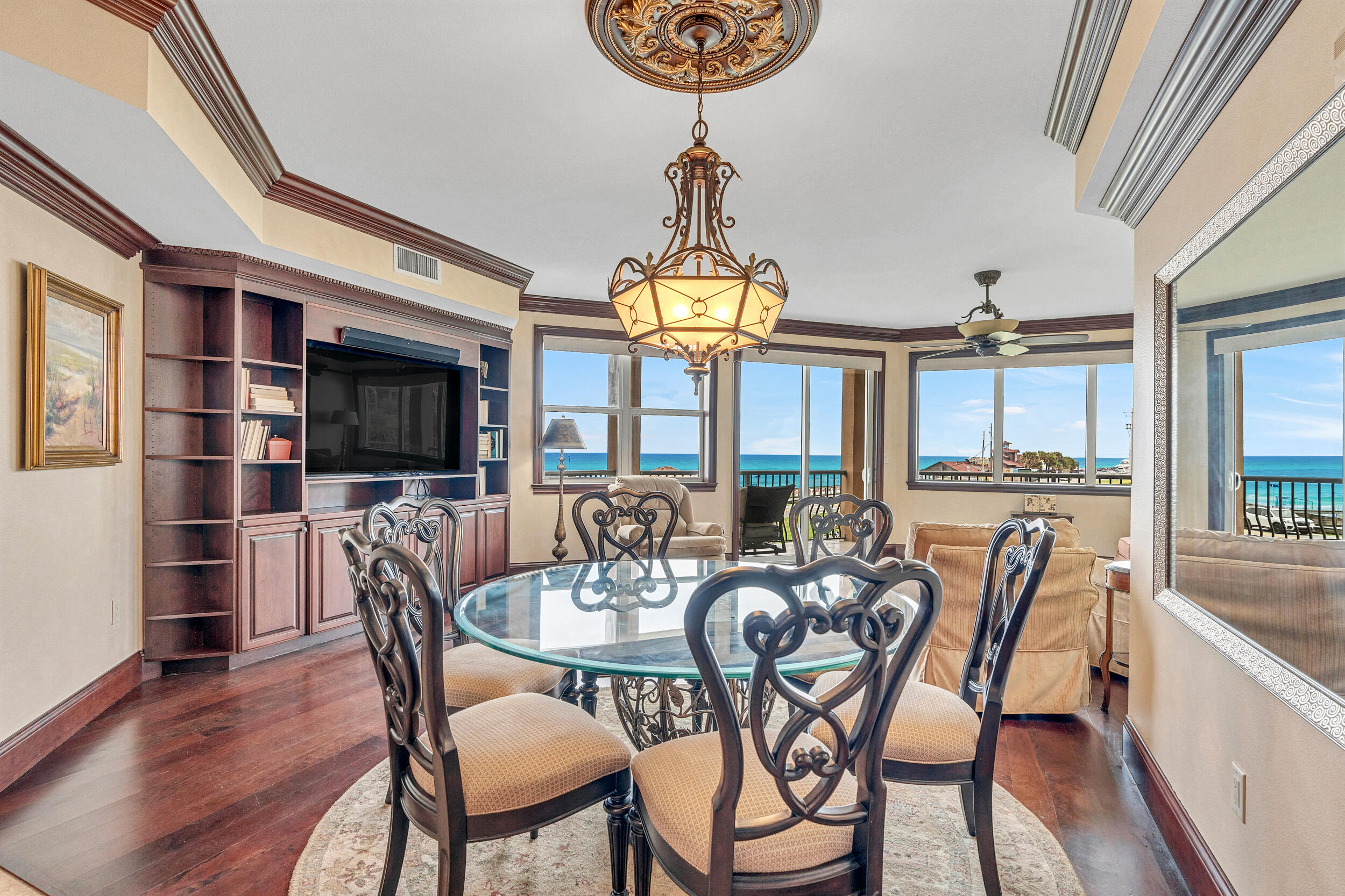MEDITERRANEA - Residential