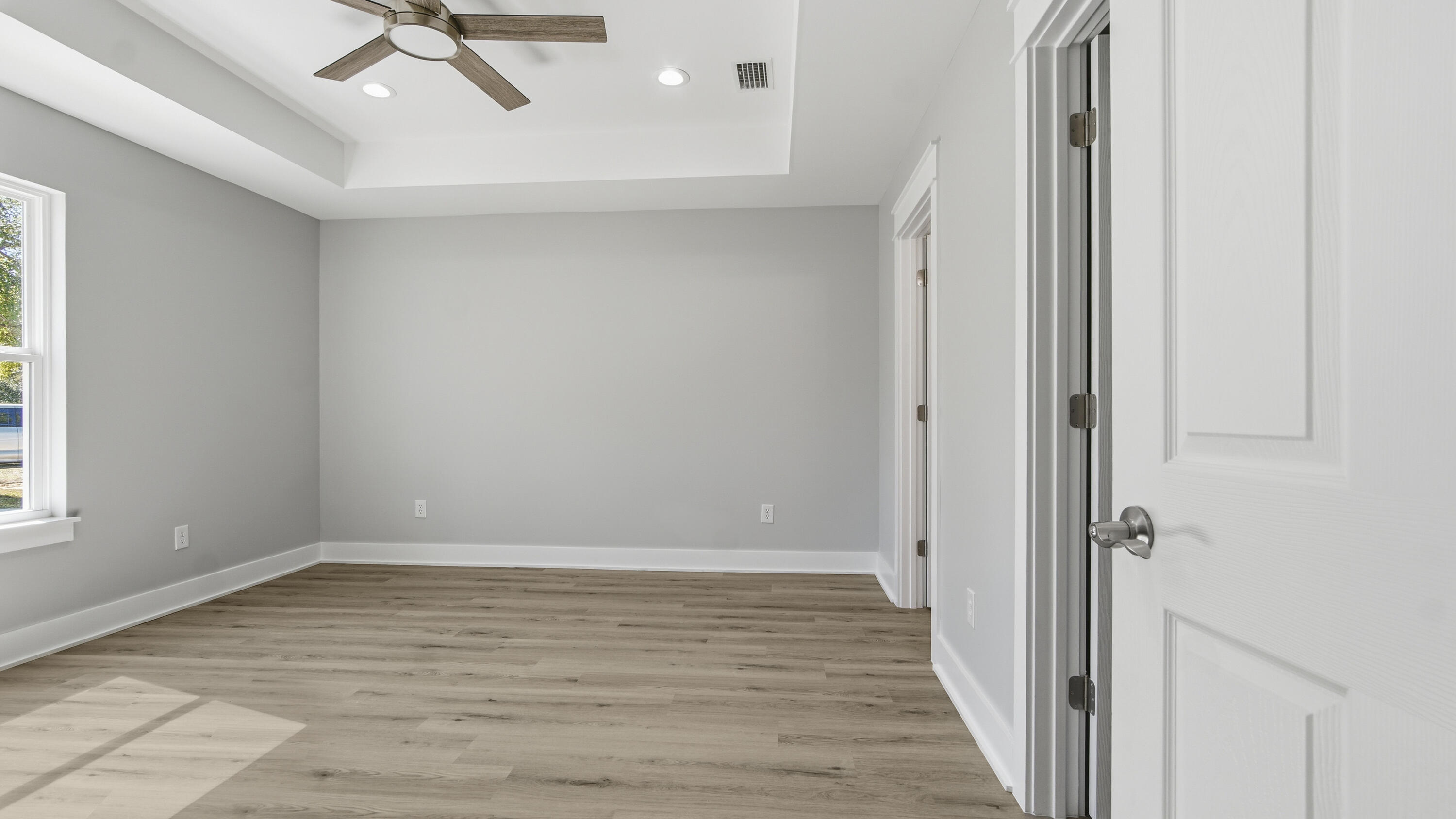 OAKWOOD HILLS UNIT 1 - Residential