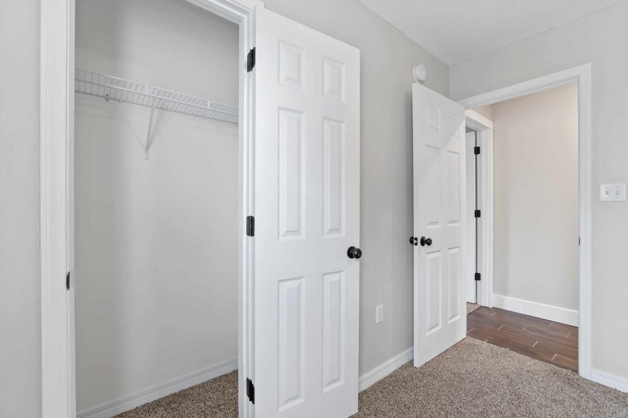 ASHBERRY WOODS - Residential