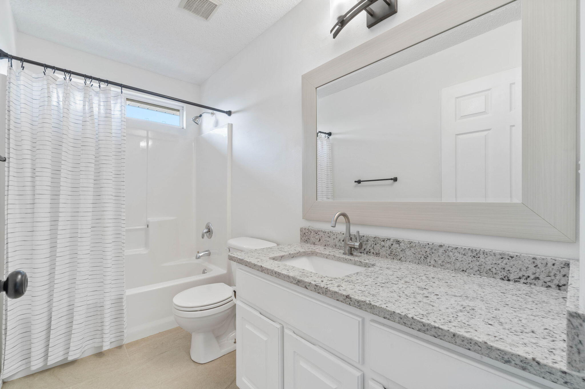 ASHBERRY WOODS - Residential