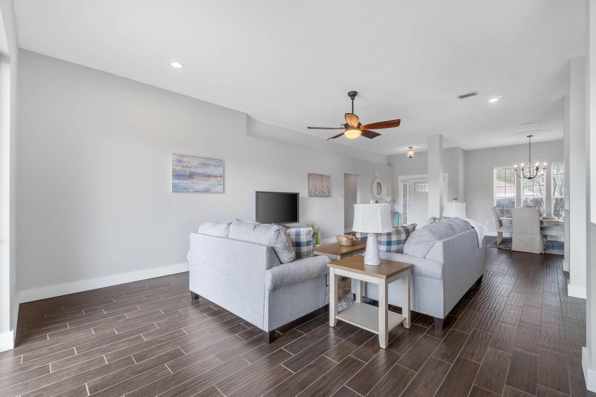 ASHBERRY WOODS - Residential