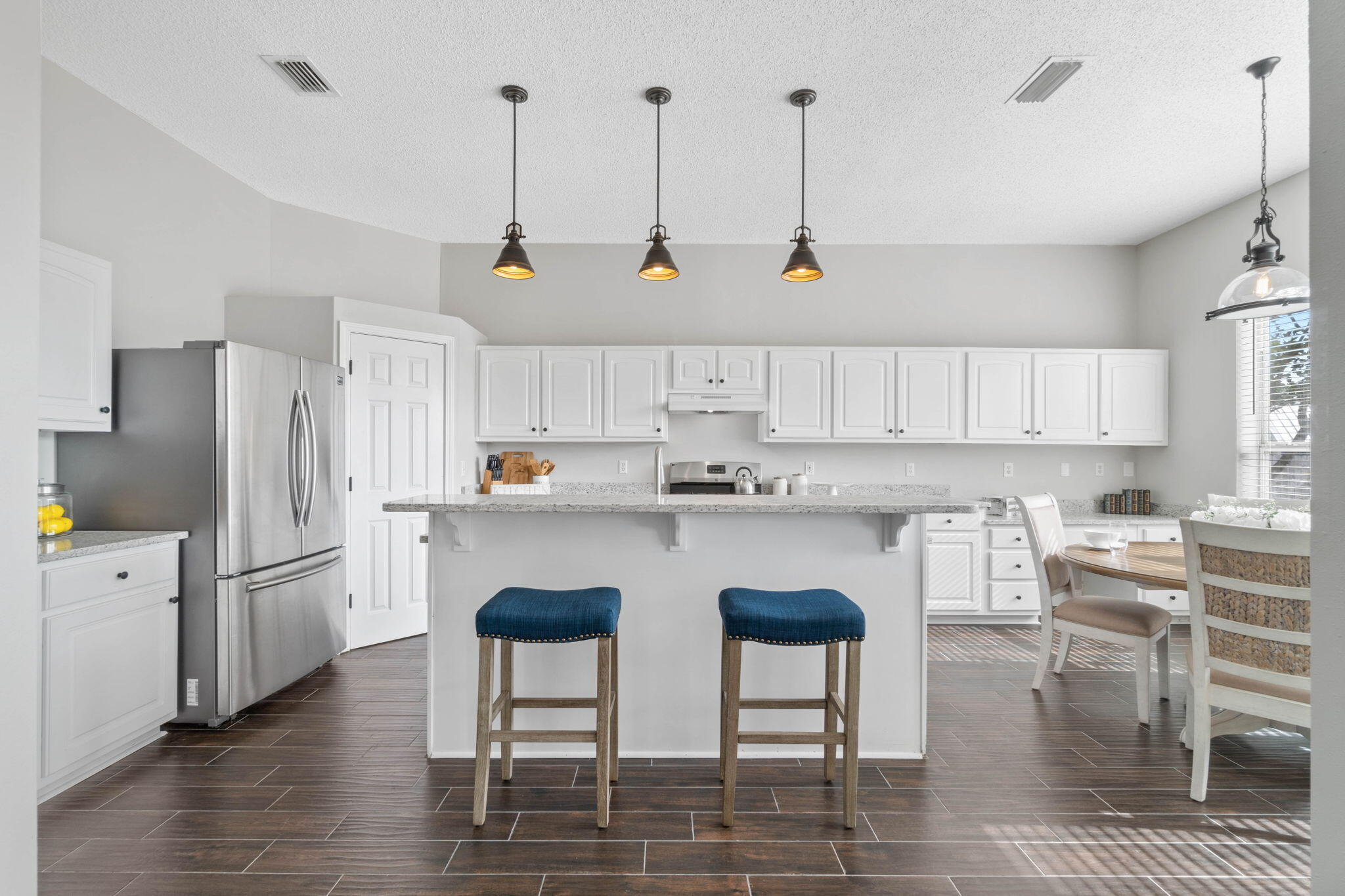 ASHBERRY WOODS - Residential