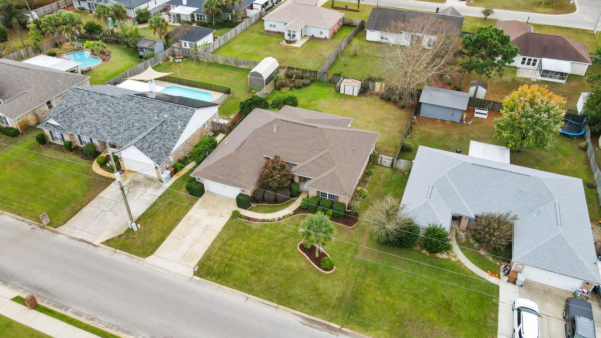 ASHBERRY WOODS - Residential