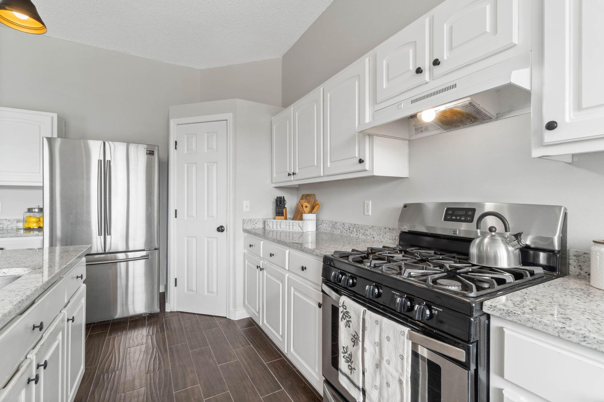 ASHBERRY WOODS - Residential