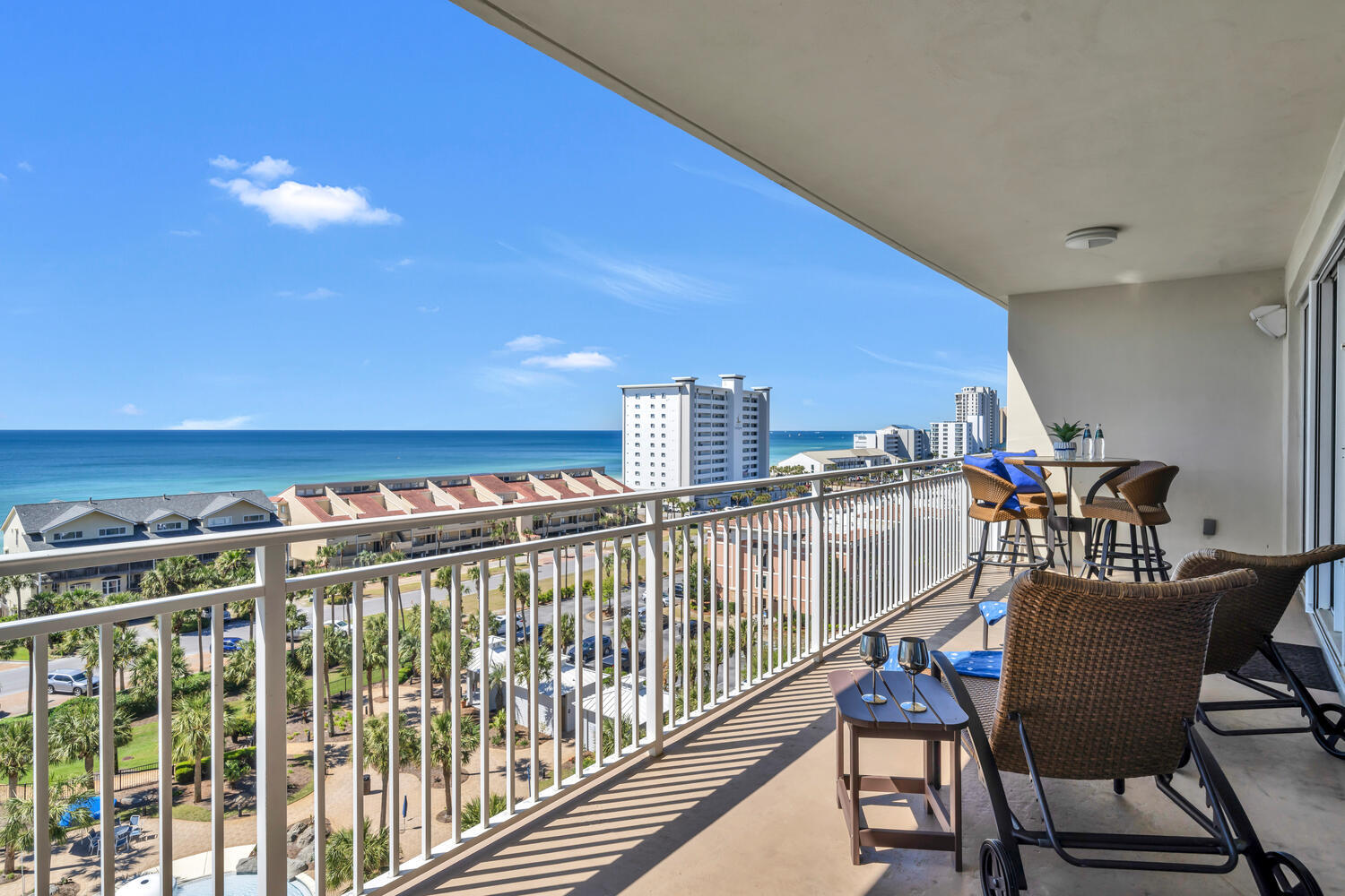 STERLING SHORES - Residential