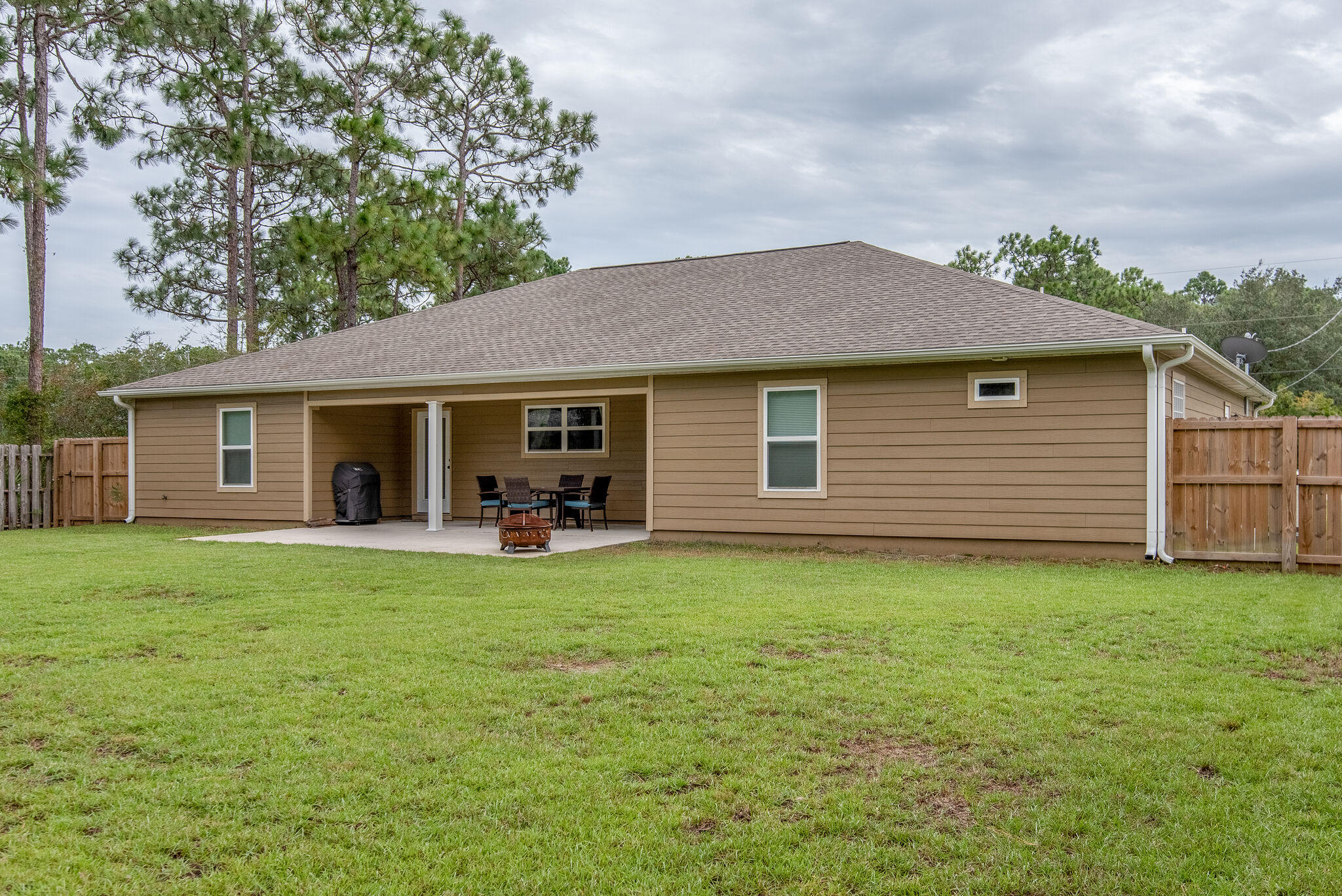 METES & BOUNDS - Residential Lease