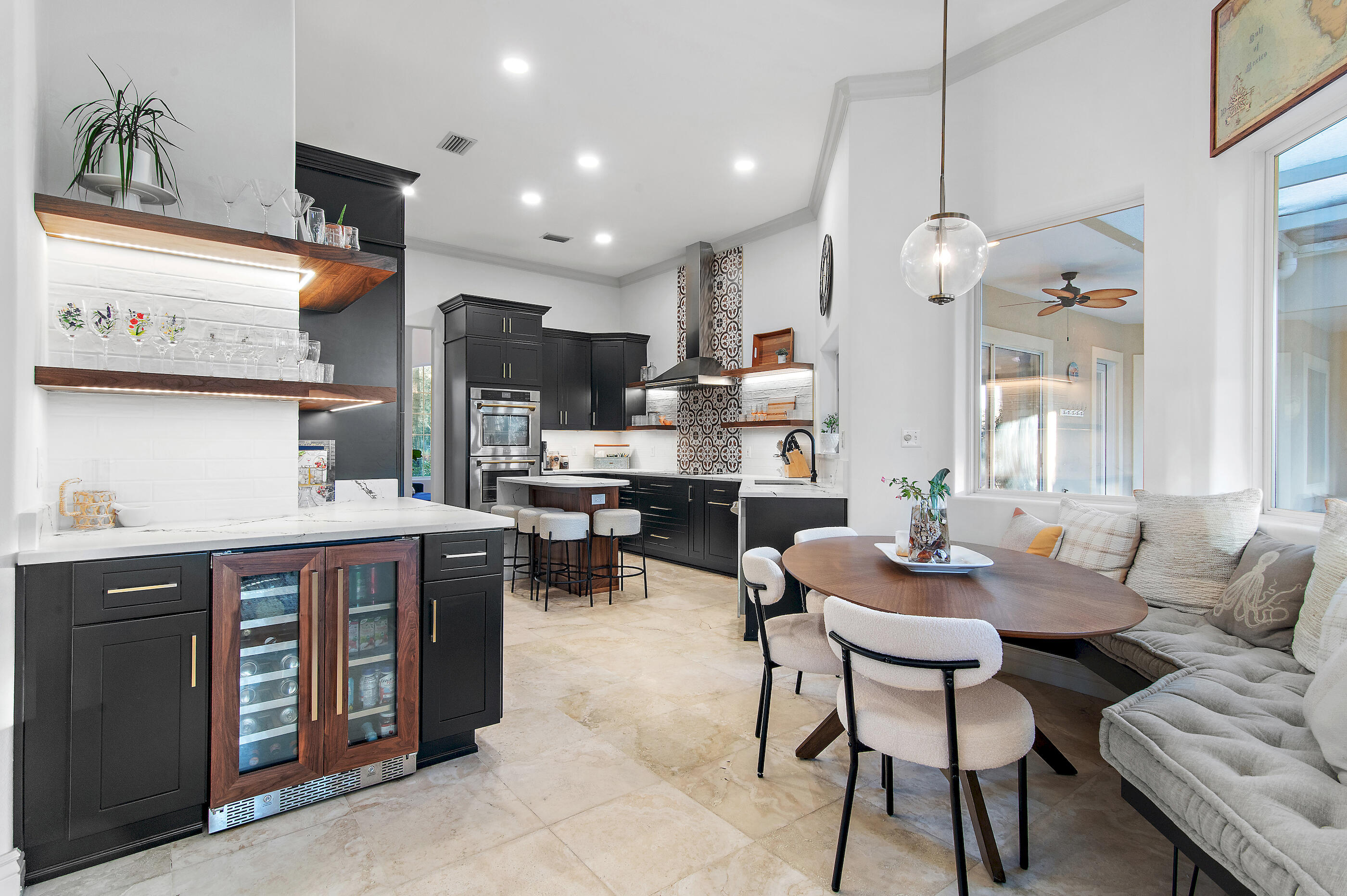 BAYTOWNE AVE EAST - Residential