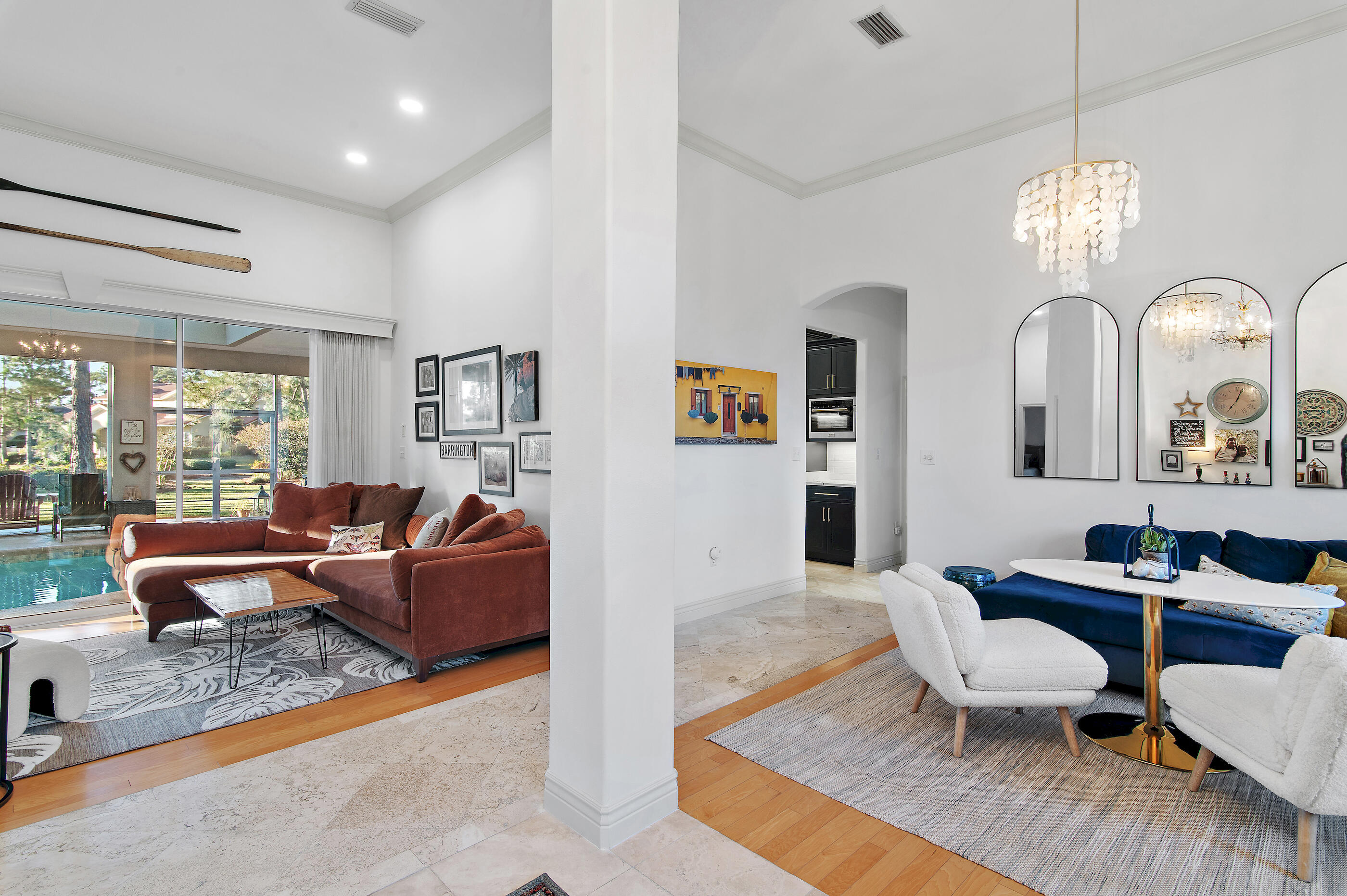 BAYTOWNE AVE EAST - Residential