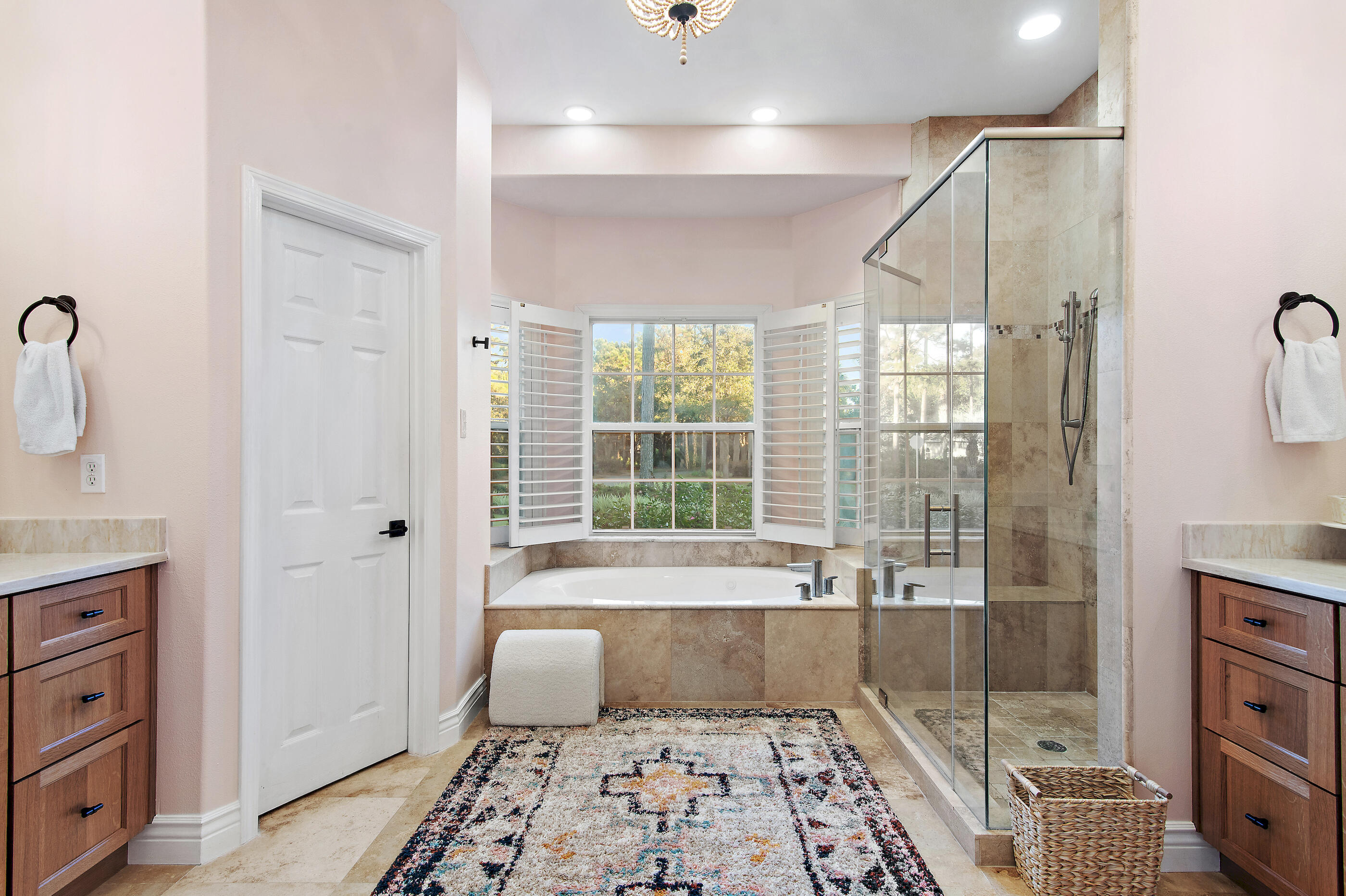 BAYTOWNE AVE EAST - Residential