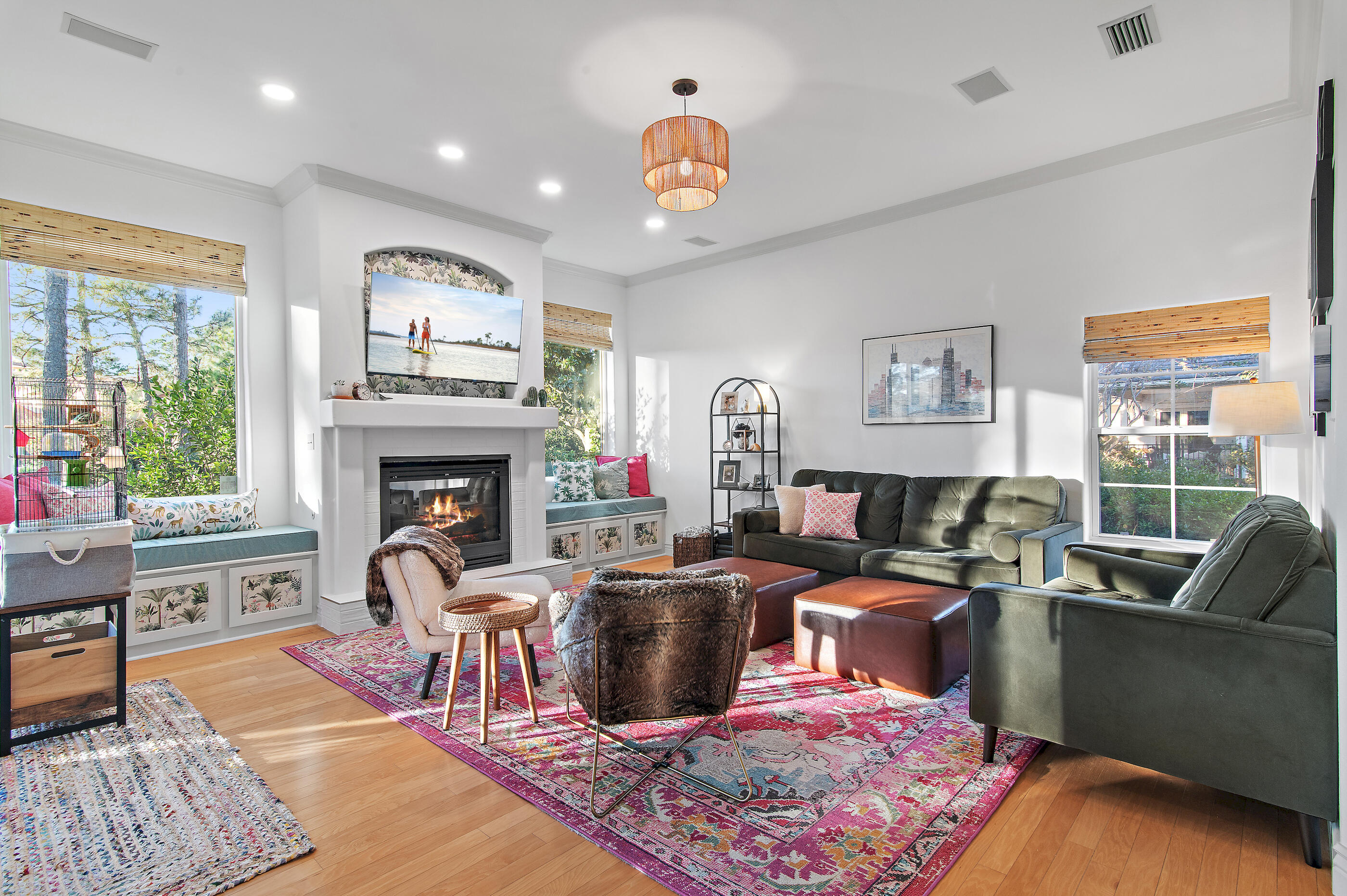 BAYTOWNE AVE EAST - Residential