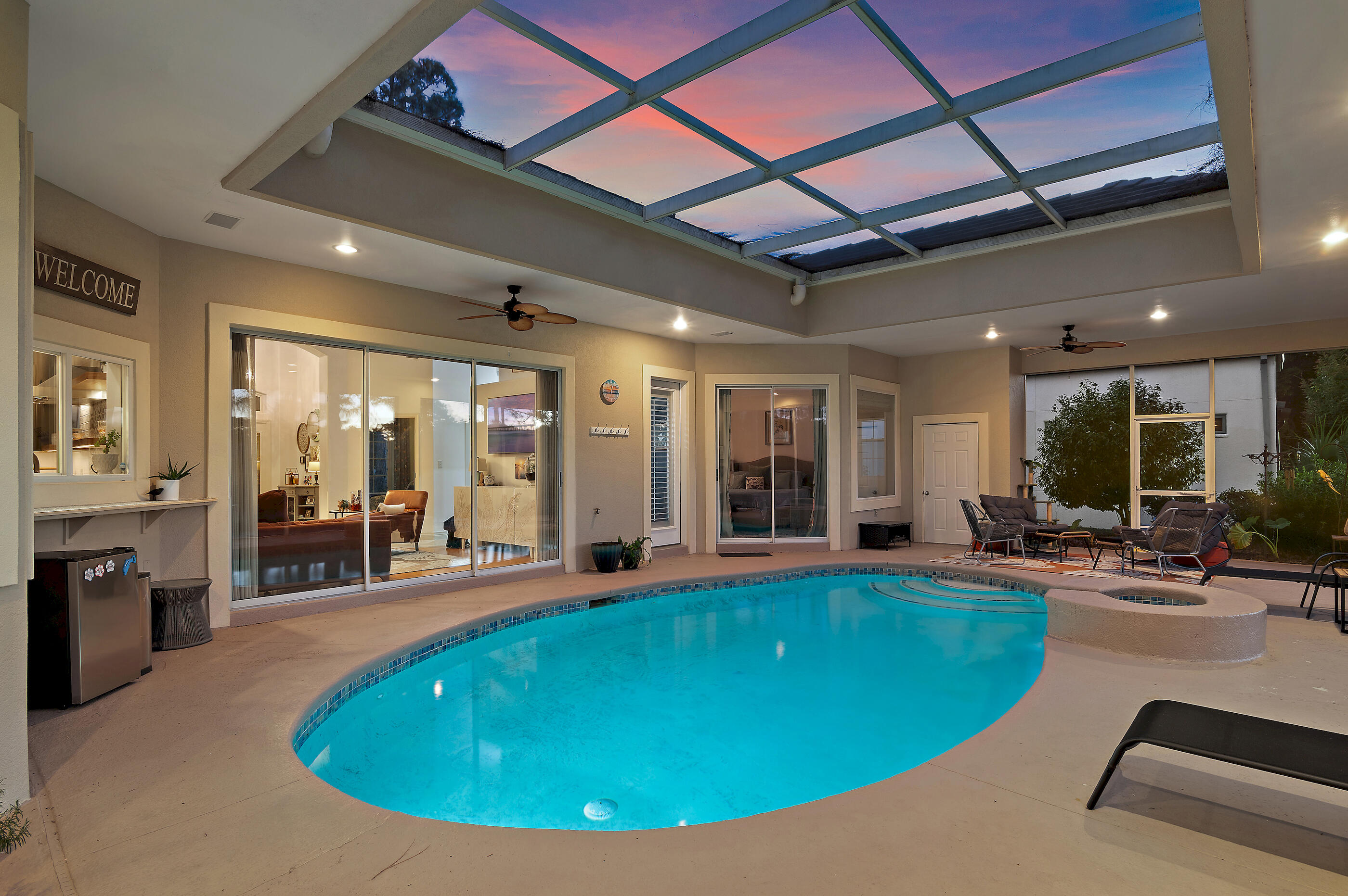 BAYTOWNE AVE EAST - Residential