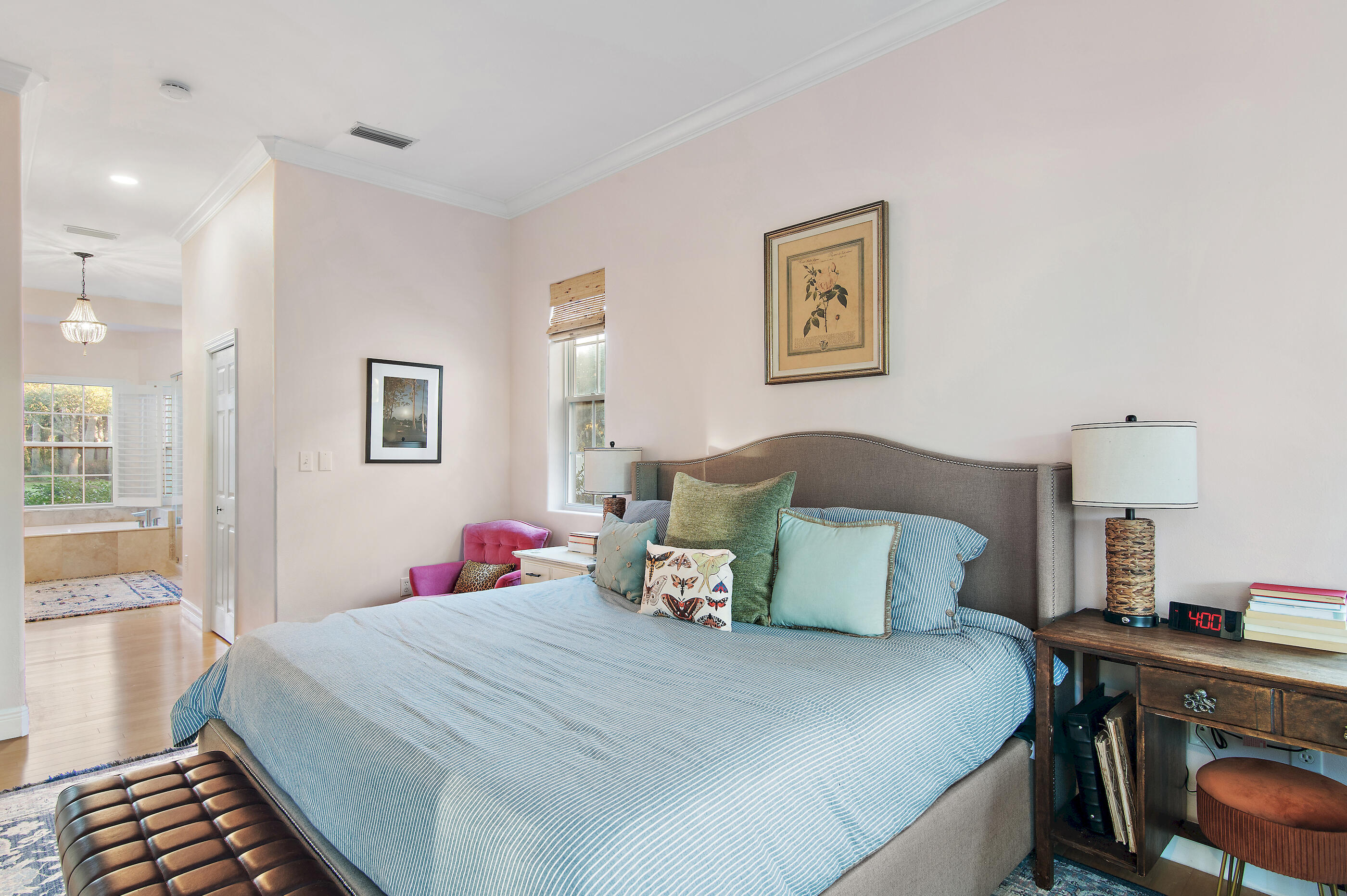 BAYTOWNE AVE EAST - Residential