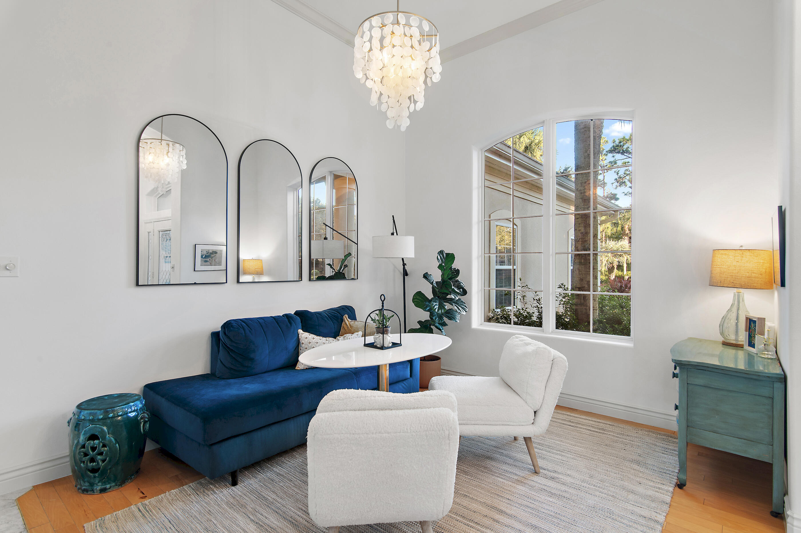 BAYTOWNE AVE EAST - Residential