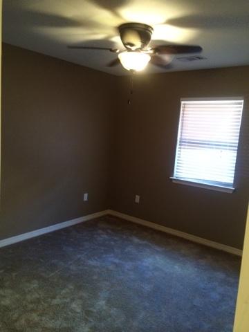 CHATEAUGUAY 2 - Residential Lease