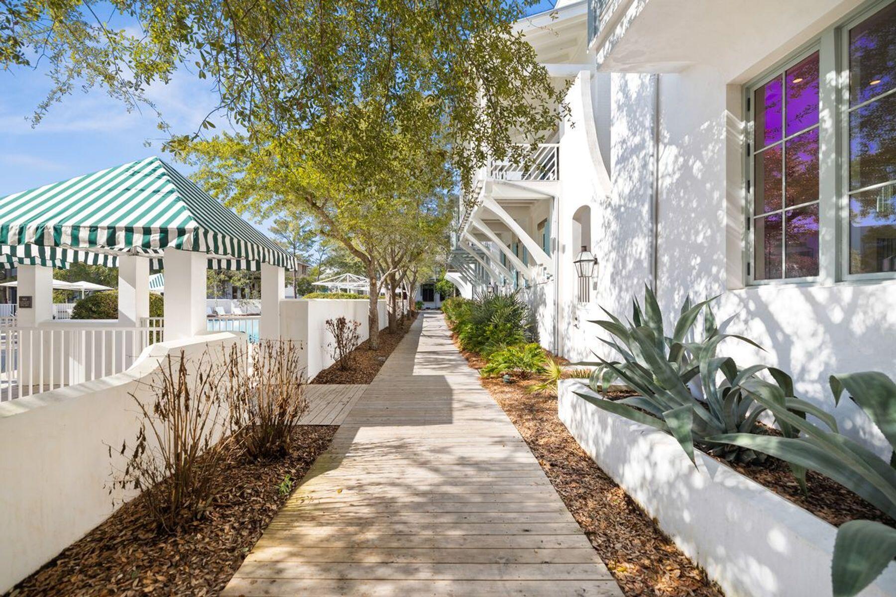 ROSEMARY BEACH, THE LOFTS WEST - Residential