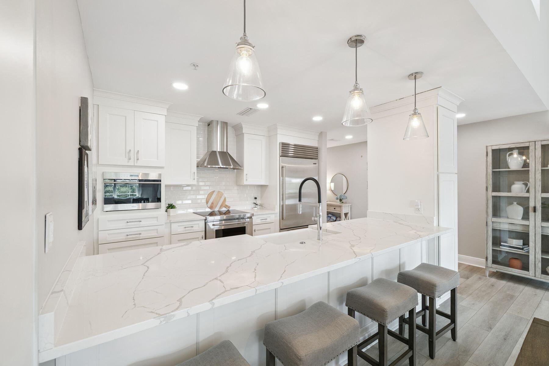 ROSEMARY BEACH, THE LOFTS WEST - Residential