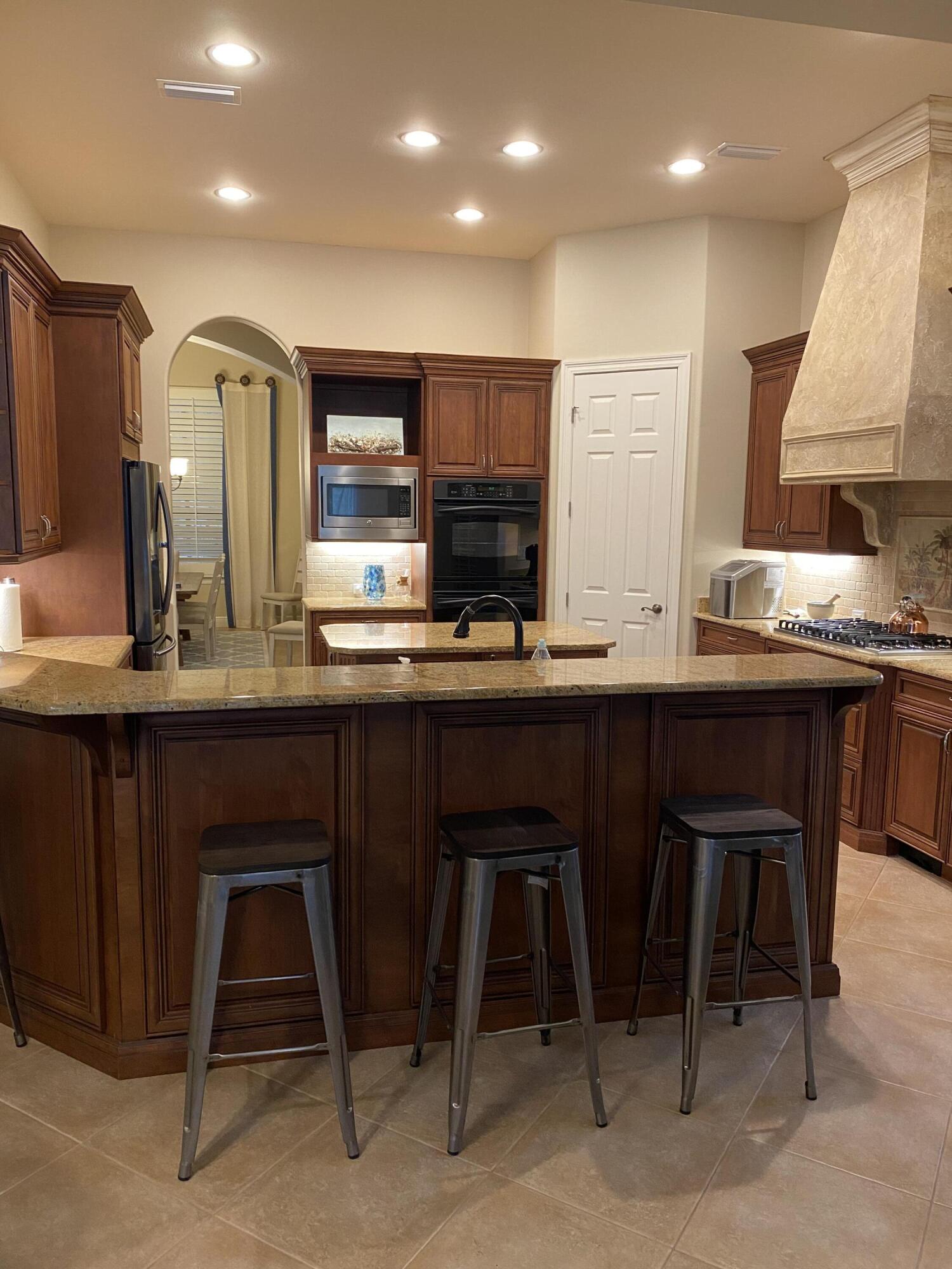 BURNT PINE LANE - Residential Lease