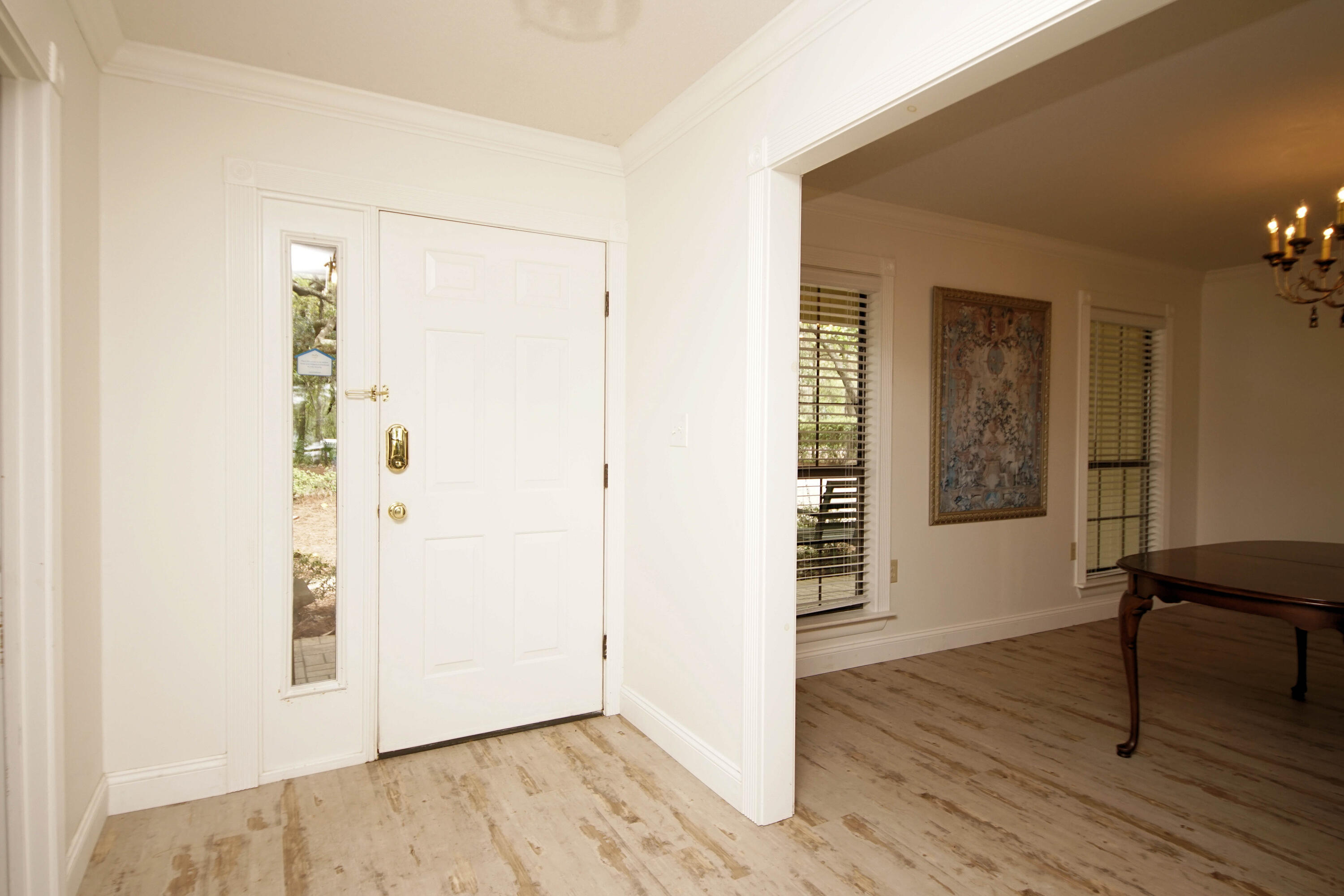 PARADISE POINT - Residential Lease