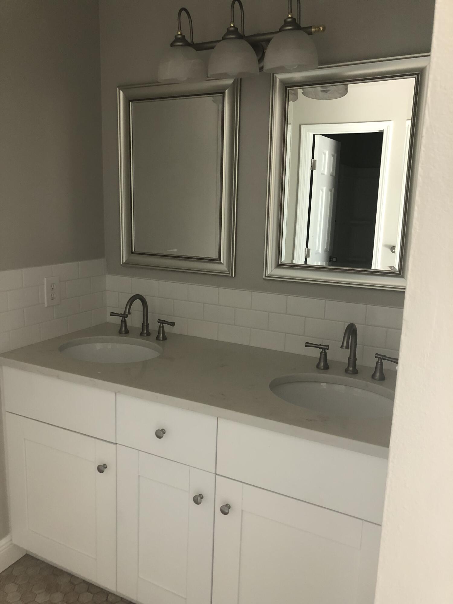 HOLLEY BY THE SEA, 1ST ADD - Residential Lease