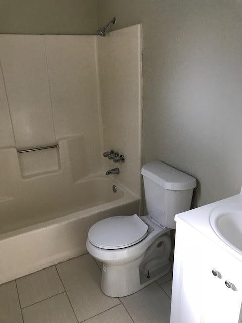 CREEKSIDE 2 - Residential