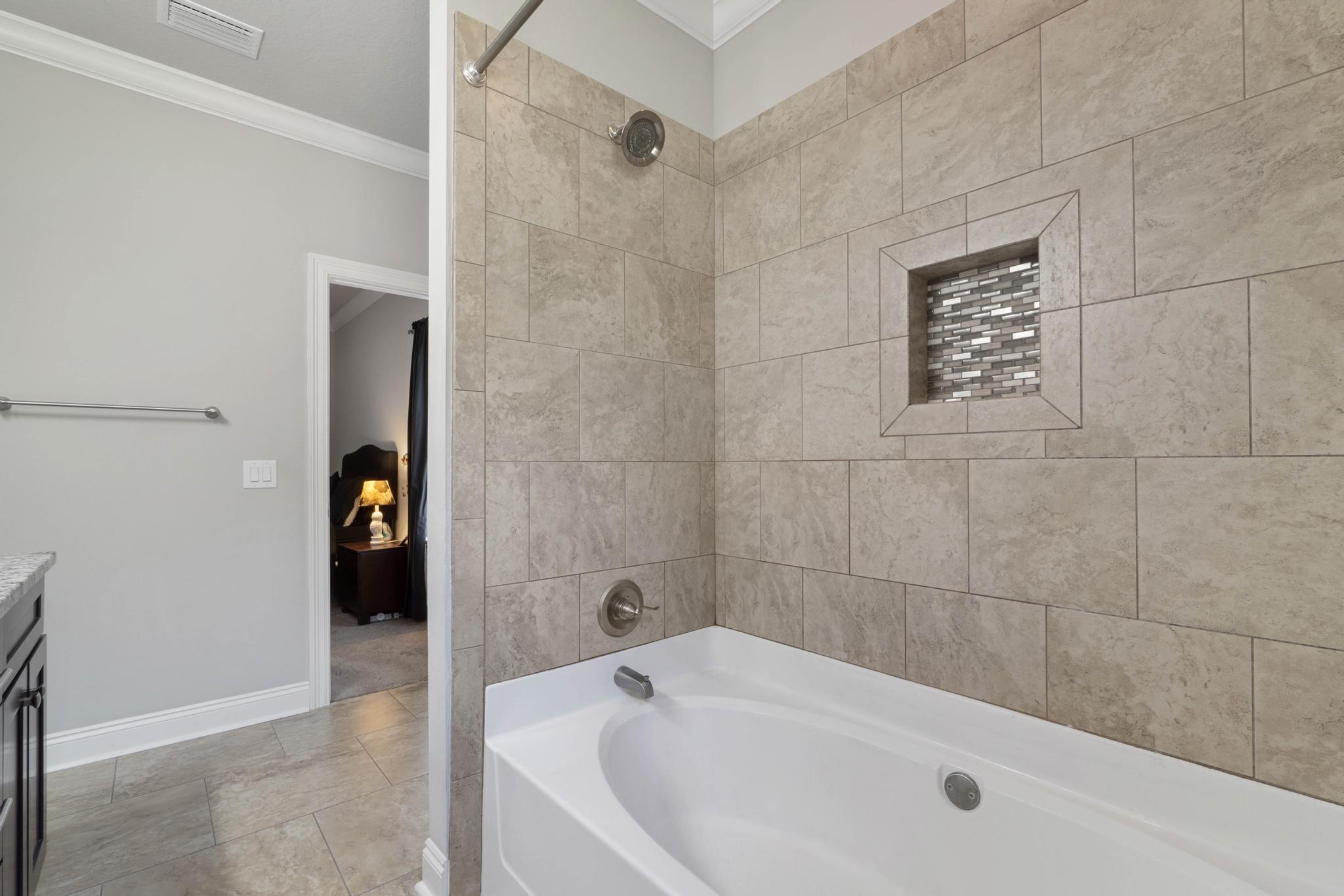 NAVARRE S/D 2ND ADDN - Residential