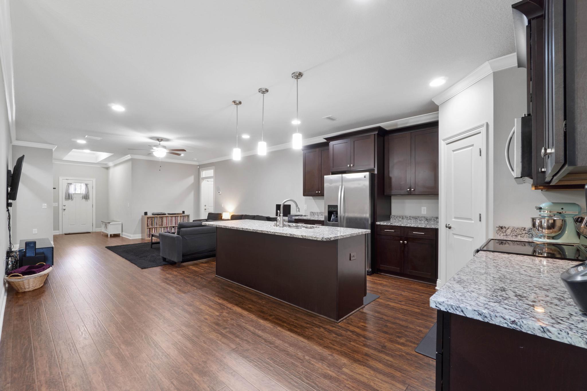 NAVARRE S/D 2ND ADDN - Residential