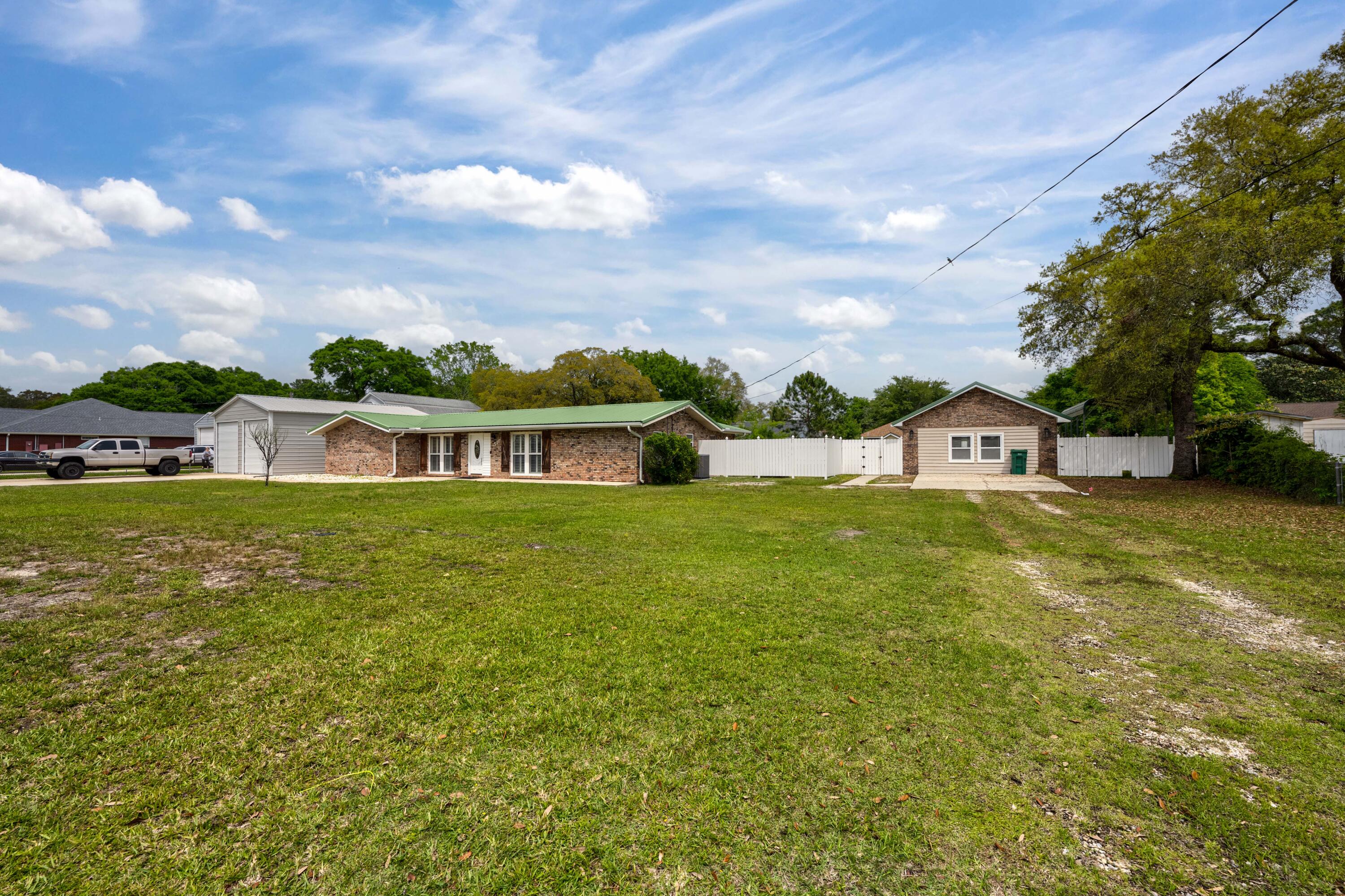 FIELD S/D 2ND ADDN - Residential