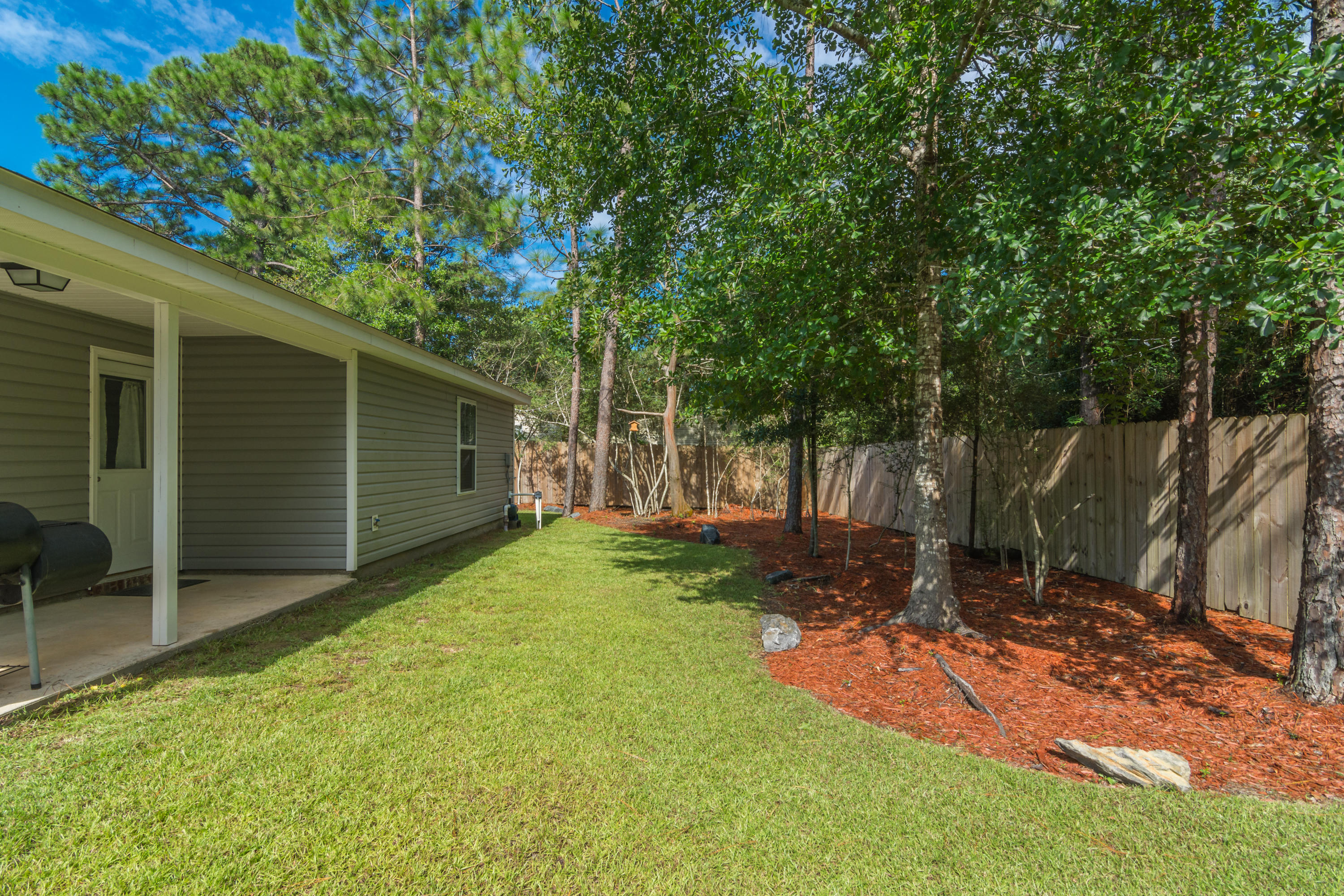 NAVARRE S/D 2ND ADDN - Residential